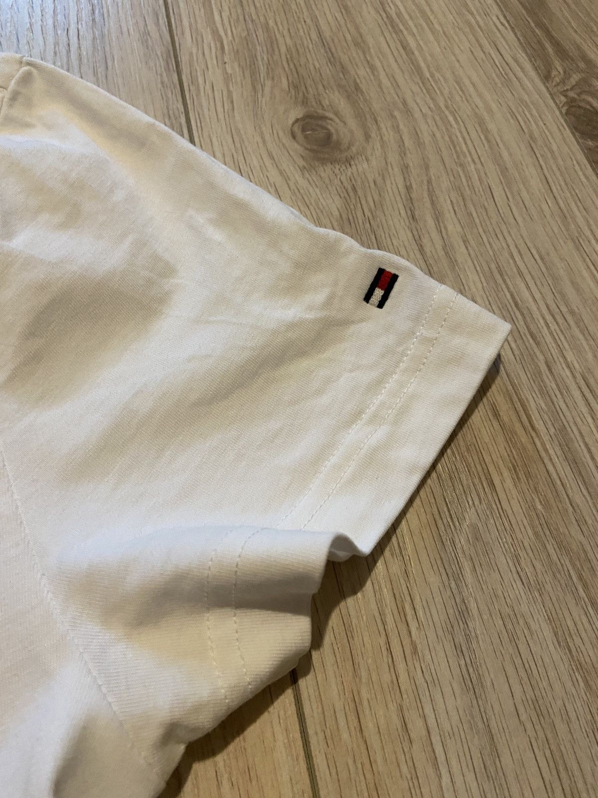 Tommy Hilfiger Tommy Hilfiger basic white logo print tee Size US M / EU 48-50 / 2 - 4 Thumbnail