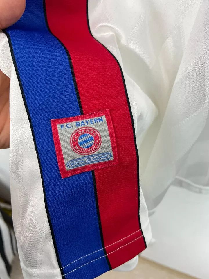 Adidas BAYERN MUNICH 1995 1996 AWAY #25 VOGEL size XXL FOOTBALL Size US XXL / EU 58 / 5 - 2 Thumbnail