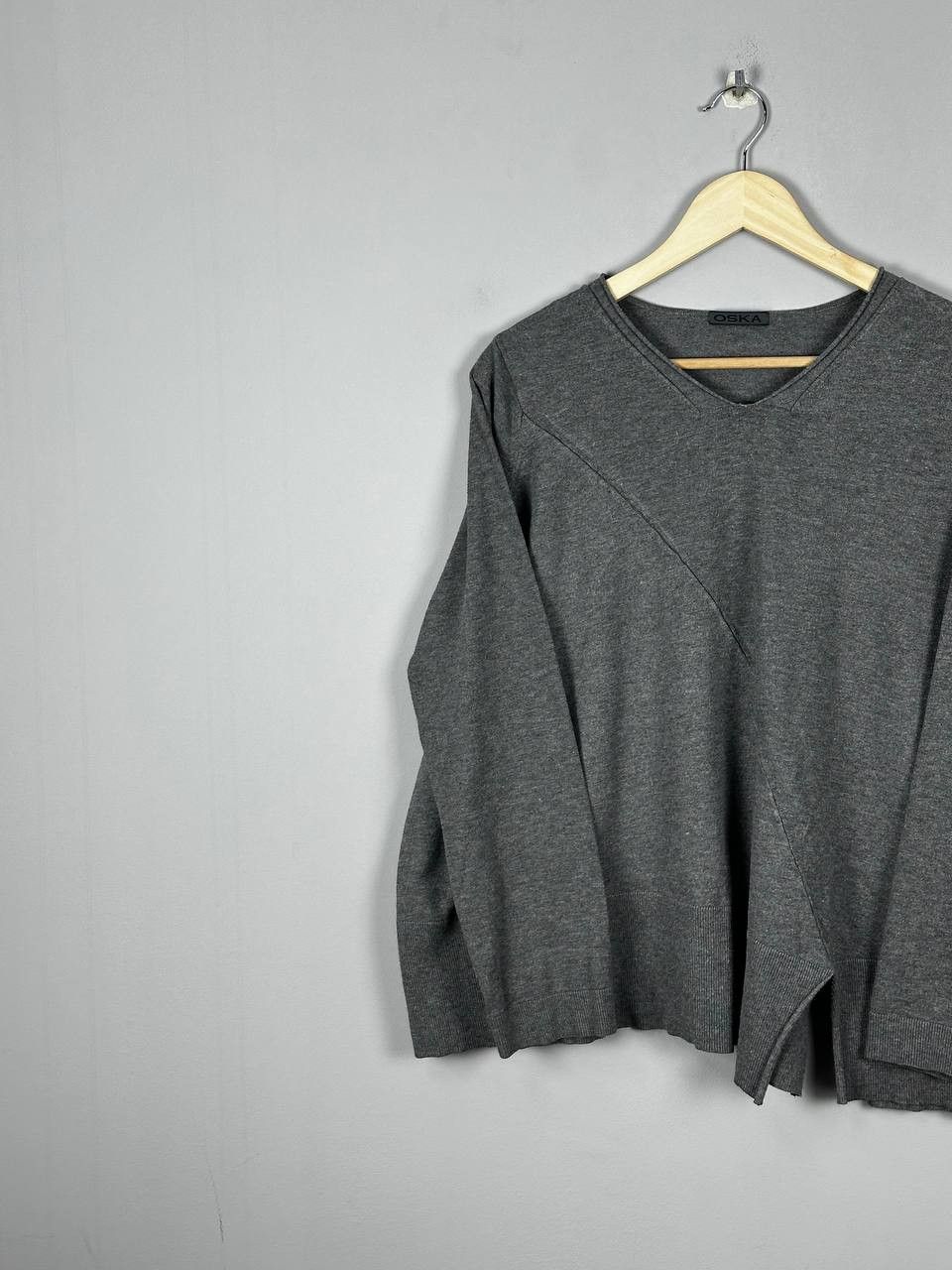Japanese Brand Vintage Oska Luxury Cotton Asimetric Grey Sweatshirt Size S / US 4 / IT 40 - 2 Thumbnail
