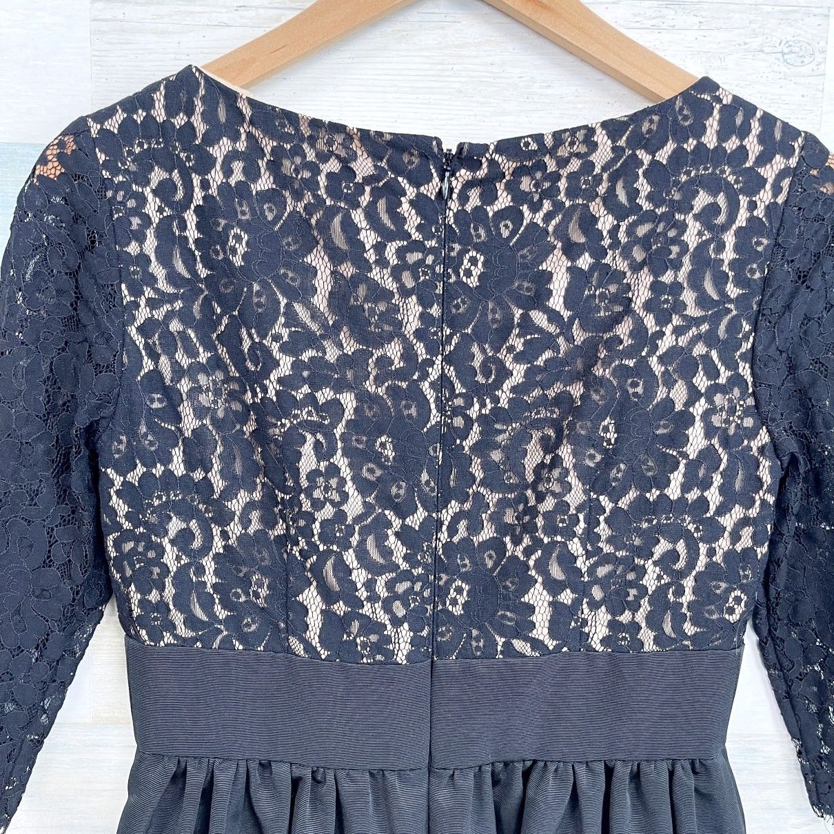 Other Eliza J Lace Fit & Flare Cocktail Dress Black Cream 4 Size S / US 4 / IT 40 - 4 Thumbnail