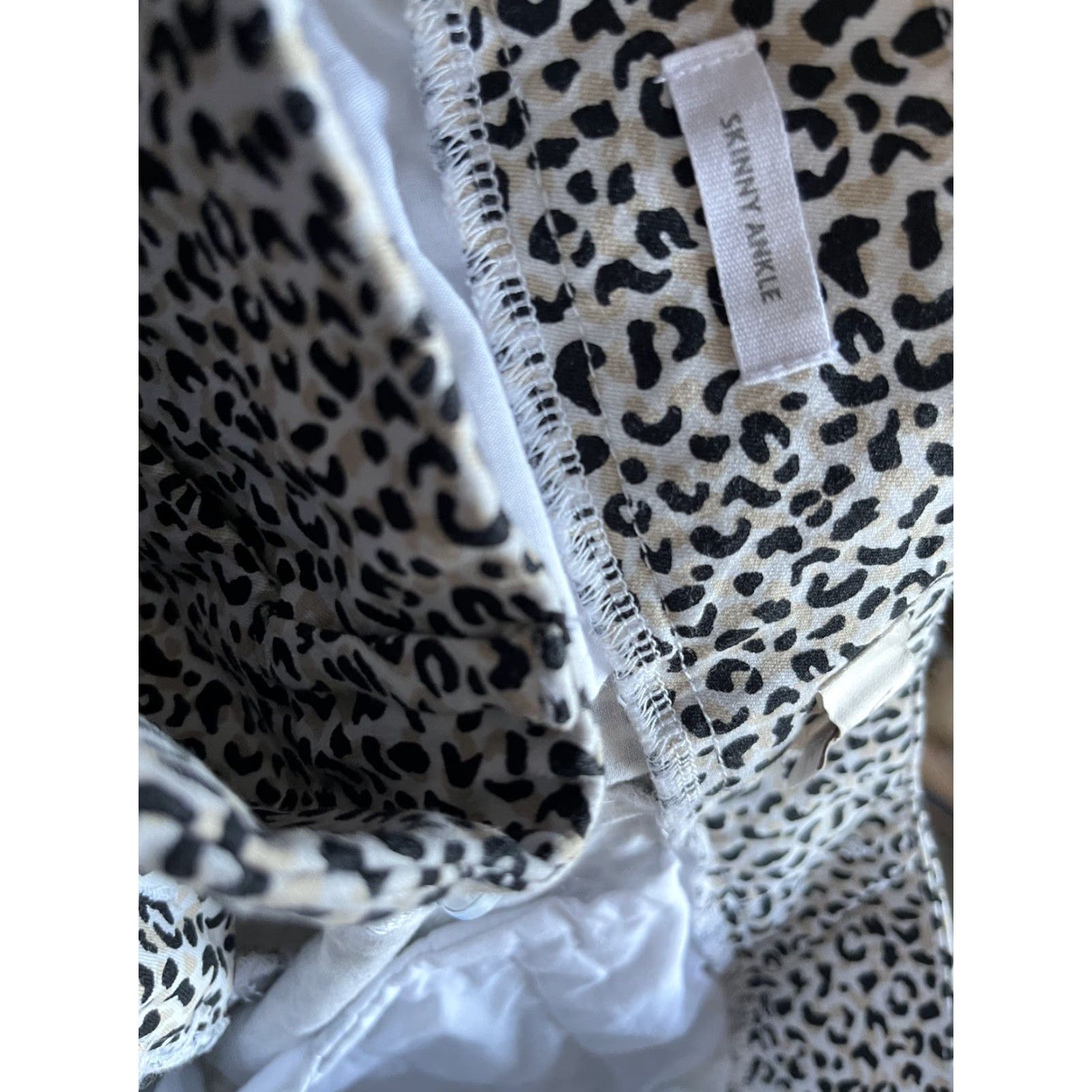 Ann Taylor Ann Taylor LOFT Outlet Animal Print Skinny Ankle Pull on Pants Womens Size 10 Size 32" / US 10 / IT 46 - 6 Thumbnail