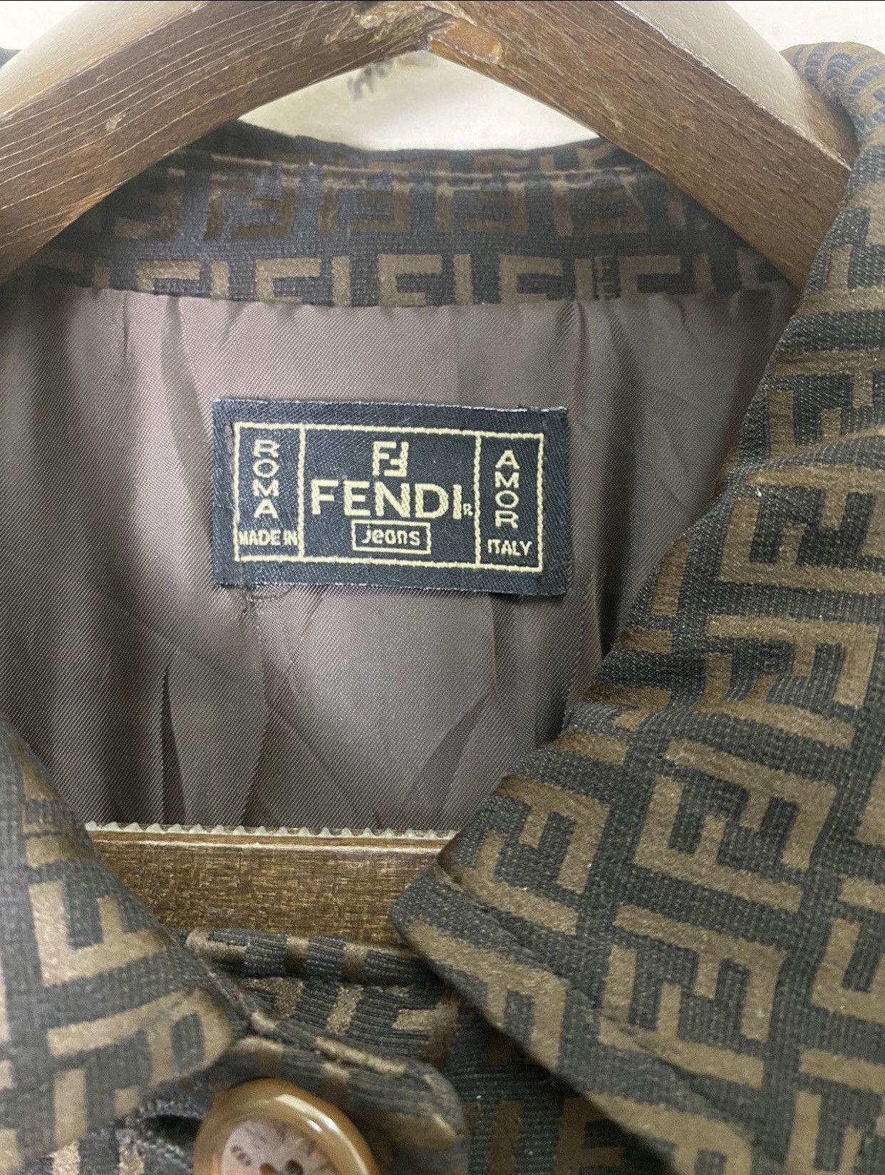 Fendi Vintage 90s Fendi Zucca Monogram trench coat Size US L / EU 52-54 / 3 - 11 Thumbnail