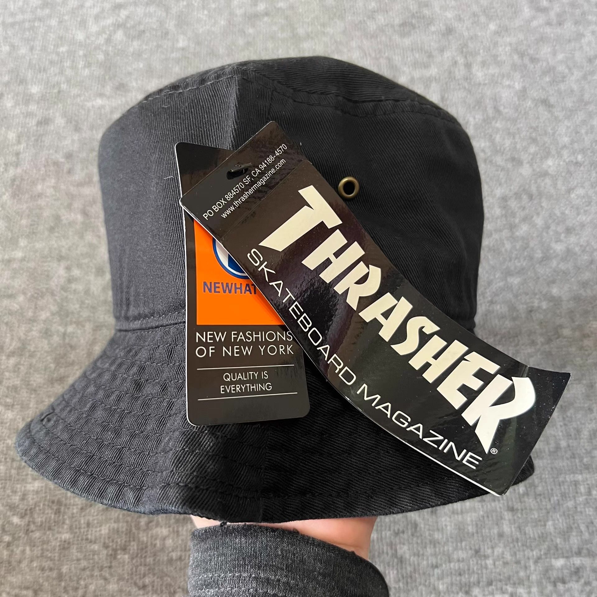 Thrasher THRASHER x Newhattan Classic Embroidered Bucket Hat Q7 Size ONE SIZE - 2 Thumbnail