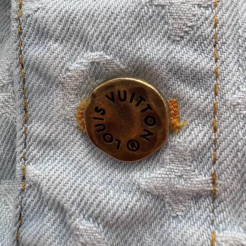 Louis Vuitton Louis Vuitton Tyler SS24 LV Logo monogrammed embroidered l Size US L / EU 52-54 / 3 - 6 Thumbnail
