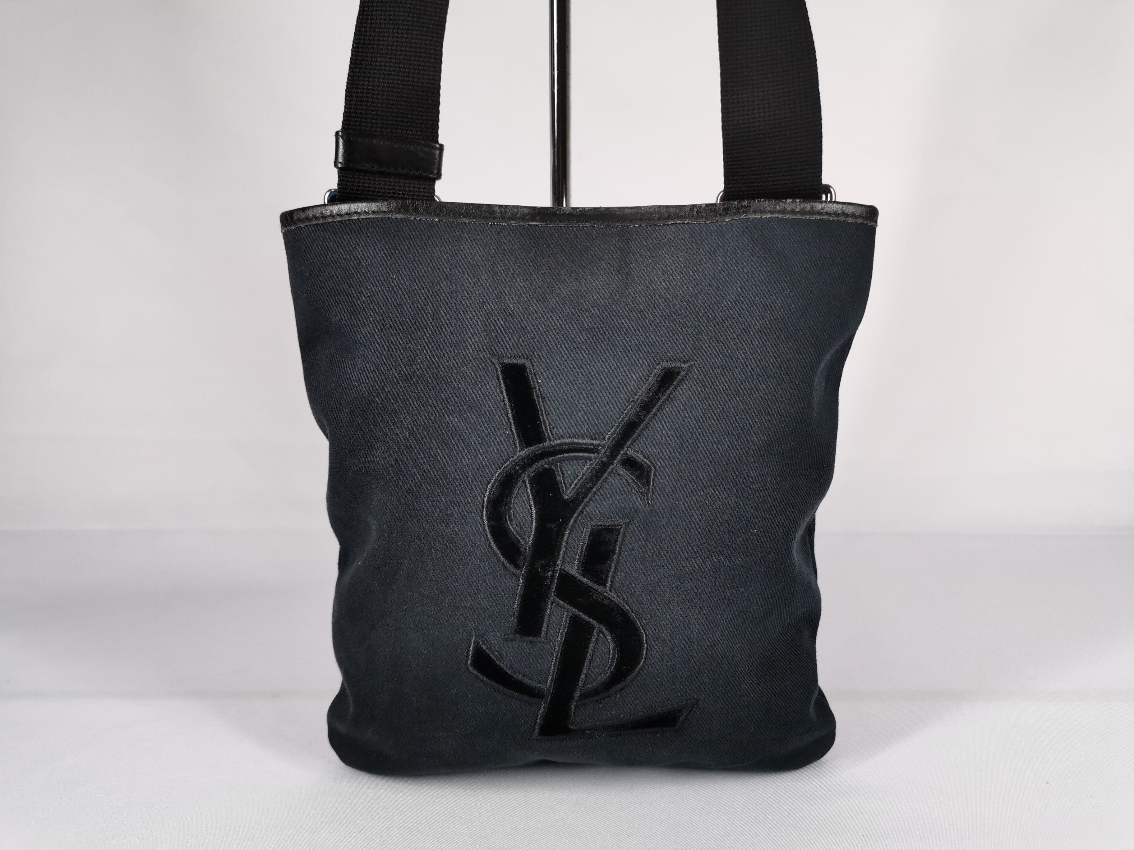 Yves Saint Laurent Yves Saint Laurent Embroidery Suede Crossbody Shoulder Bag Size ONE SIZE - 3 Thumbnail