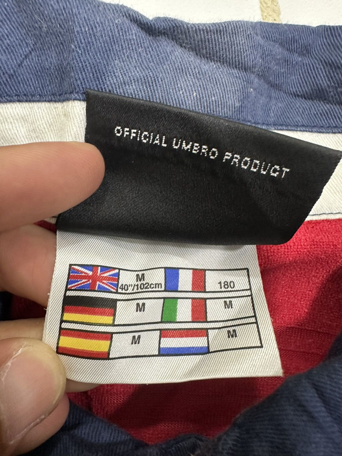 Umbro Englan football national team shirt vintage 1999-2001 Size US M / EU 48-50 / 2 - 6 Thumbnail