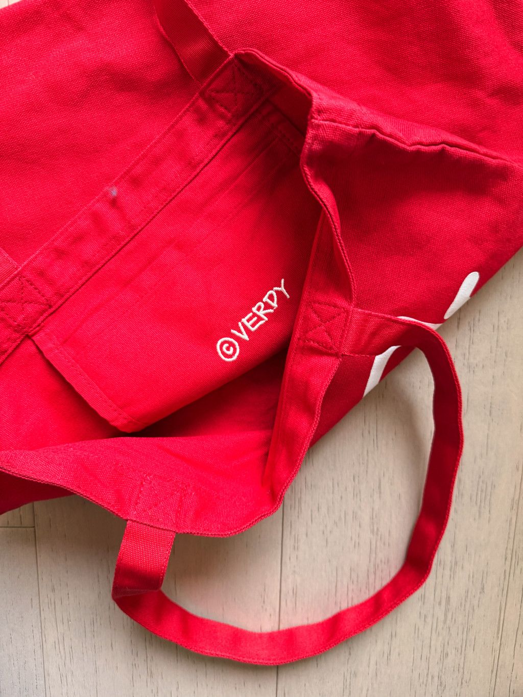 Verdy GIRLS DONT CRY (VERDY) x UNIQLO TOTE Size ONE SIZE - 2 Thumbnail