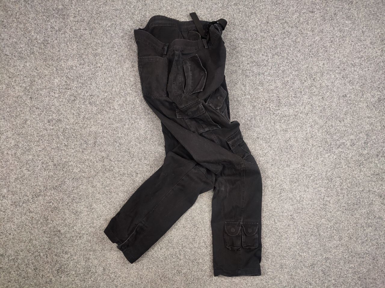 Japanese Brand Vintage BT Japanese Design Black Cargo Jeans Y2K Style Size US 34 / EU 50 - 13 Thumbnail