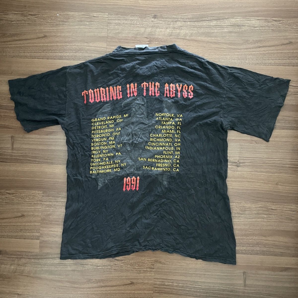 Band Tees × Slayer × Vintage Vintage 1990 Slayer Touring in The Abyss T-Shirt Size US L / EU 52-54 / 3 - 2 Thumbnail