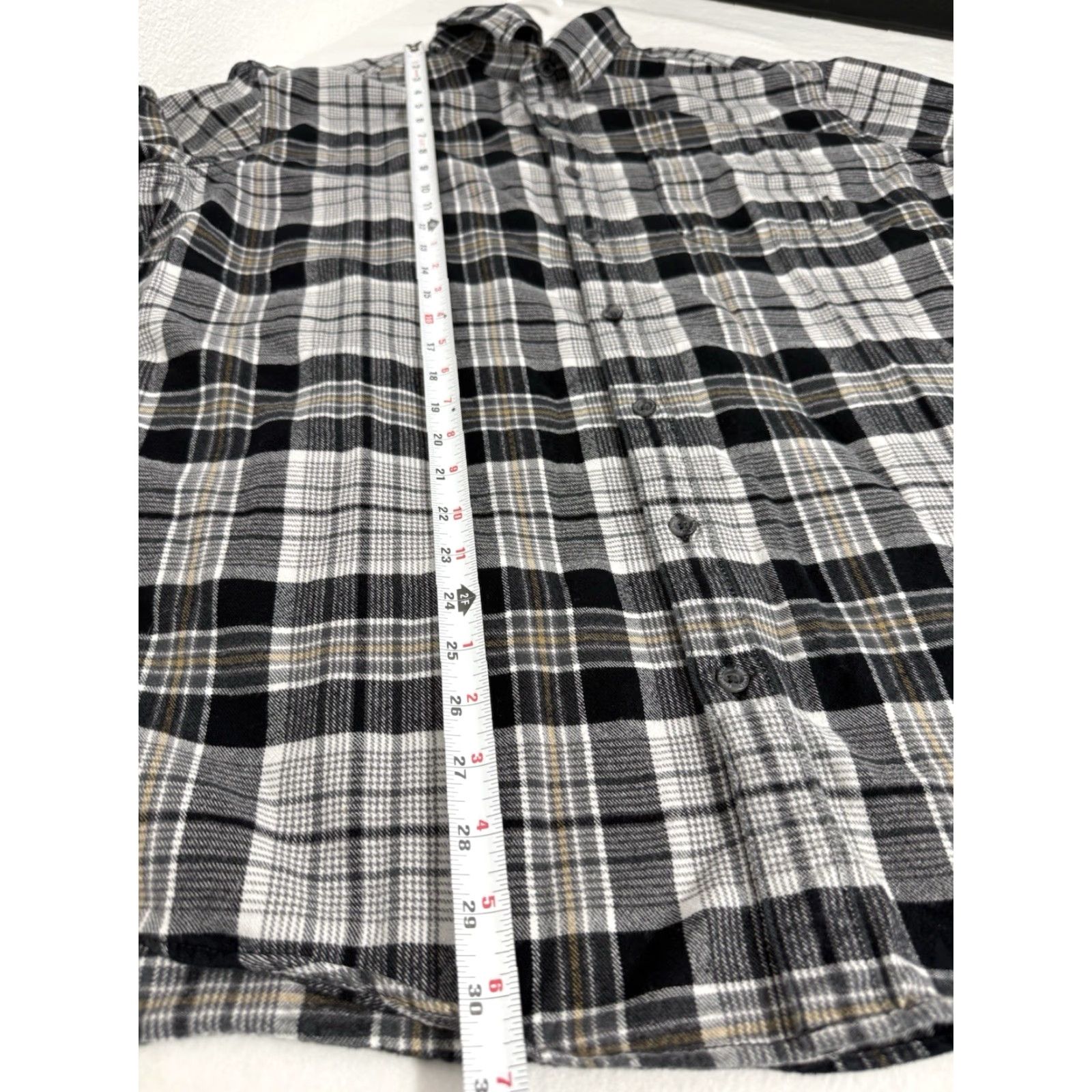 Eddie Bauer Eddie Bauer Mens XLT Gray Plaid Long Sleeve Button Front Flannel Classic Fit Shirt Size US XL / EU 56 / 4 - 2 Thumbnail