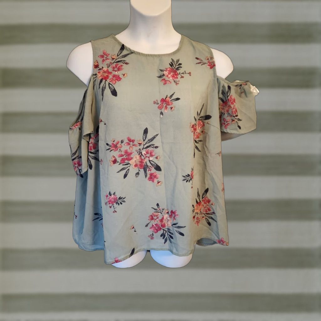 Vintage Xhilaration Blouse Womens 2X Green Floral Scoop Neck Cold Shoulder Boho Top Size XXL / US 16-18 / IT 52-54 - 1 Thumbnail