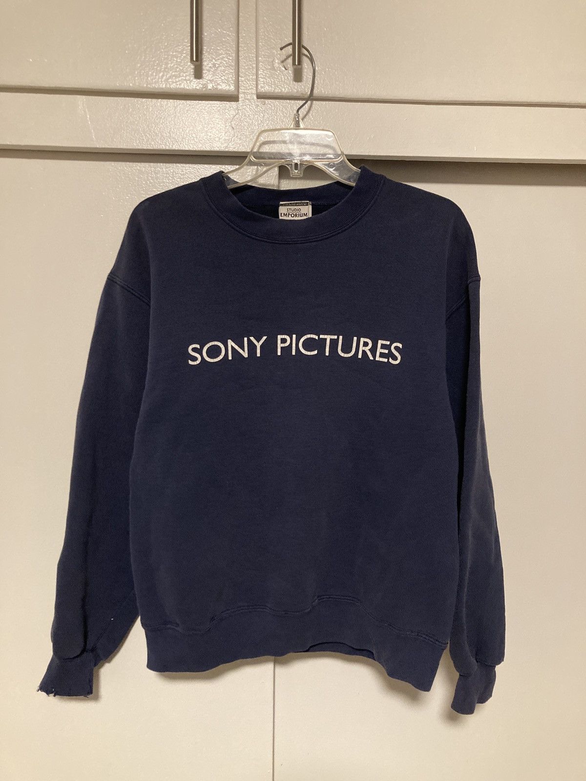 Vintage Sony pictures vintage sweatshirt jerzees tag 90s size medium Size US M / EU 48-50 / 2 - 1 Thumbnail