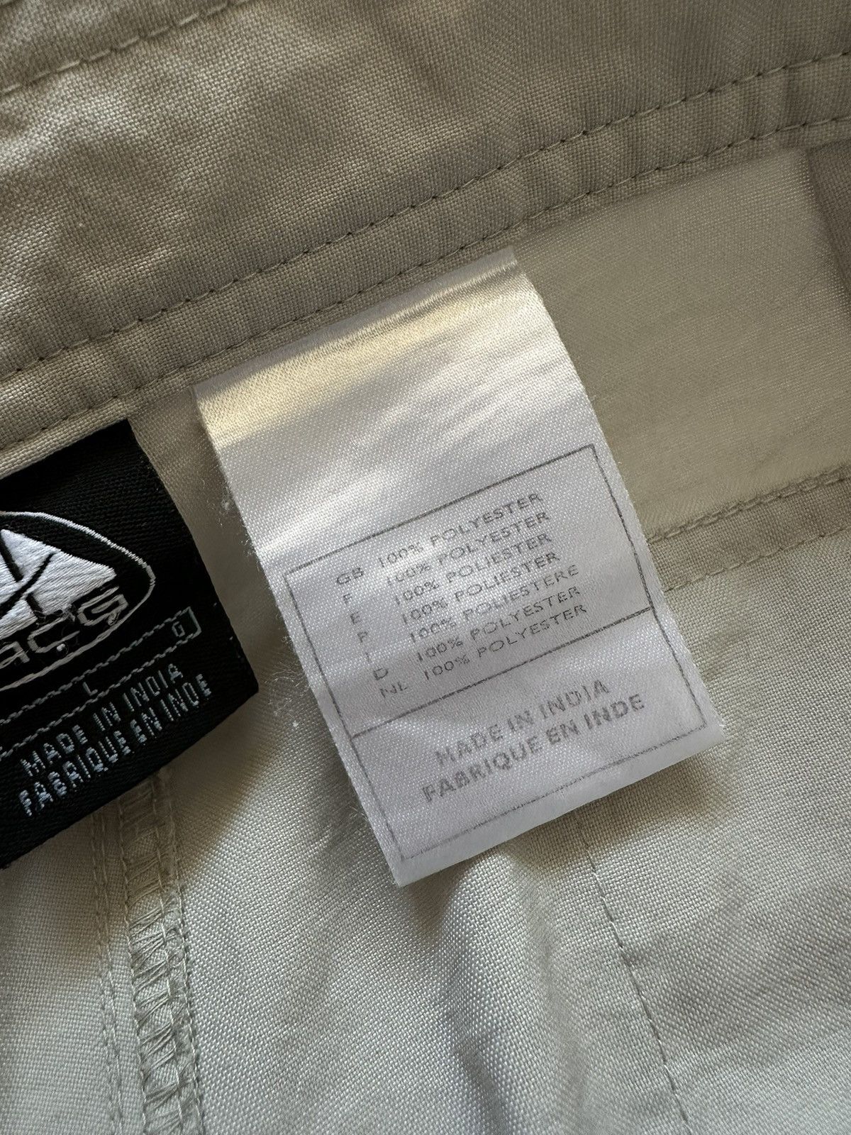 Nike ACG Nike ACG Cargo Pants/Shorts Transformers Vintage Size US 34 / EU 50 - 9 Thumbnail