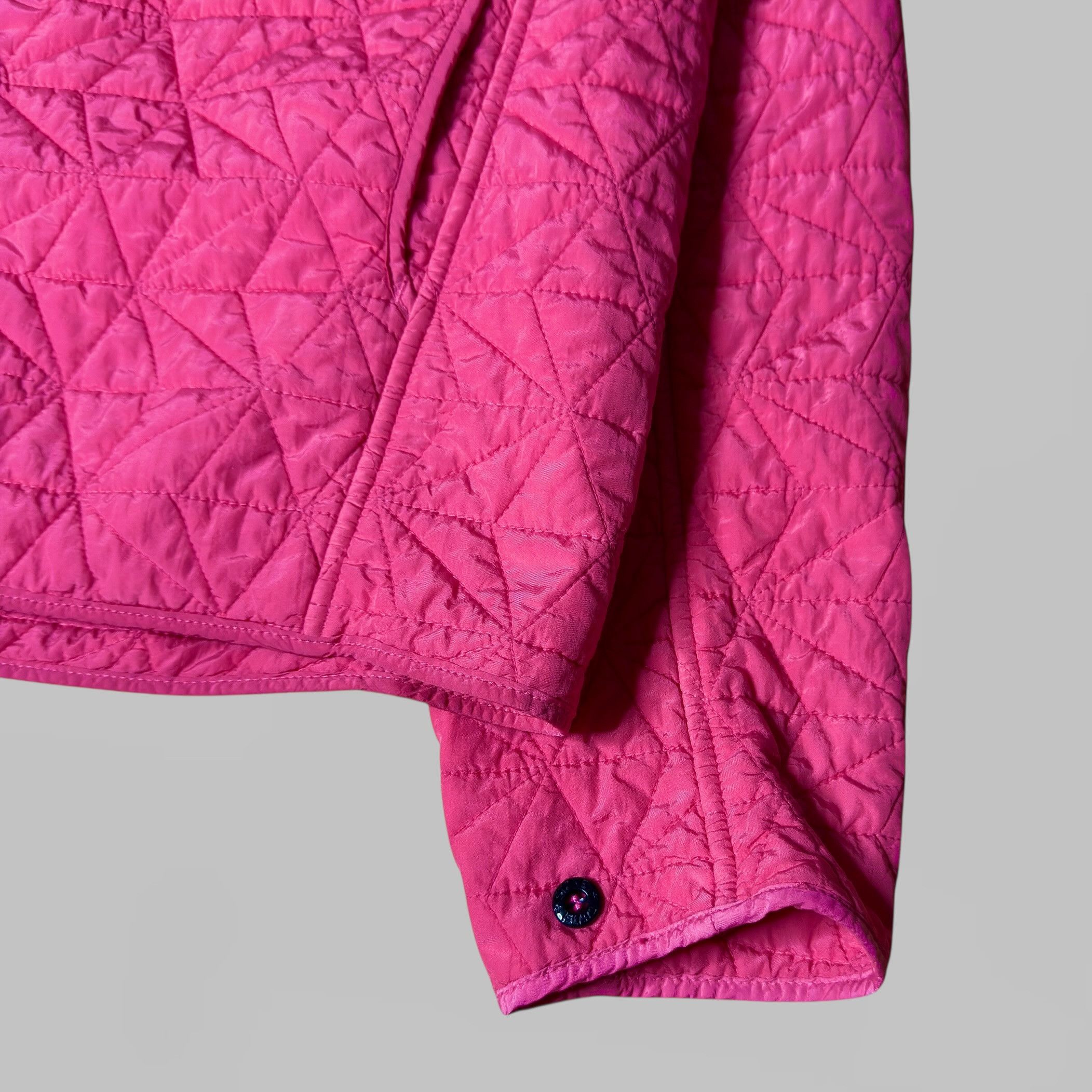 Stone Island Shadow Project Stone island shadow project pink quilted liner jacket size L Size US L / EU 52-54 / 3 - 6 Thumbnail