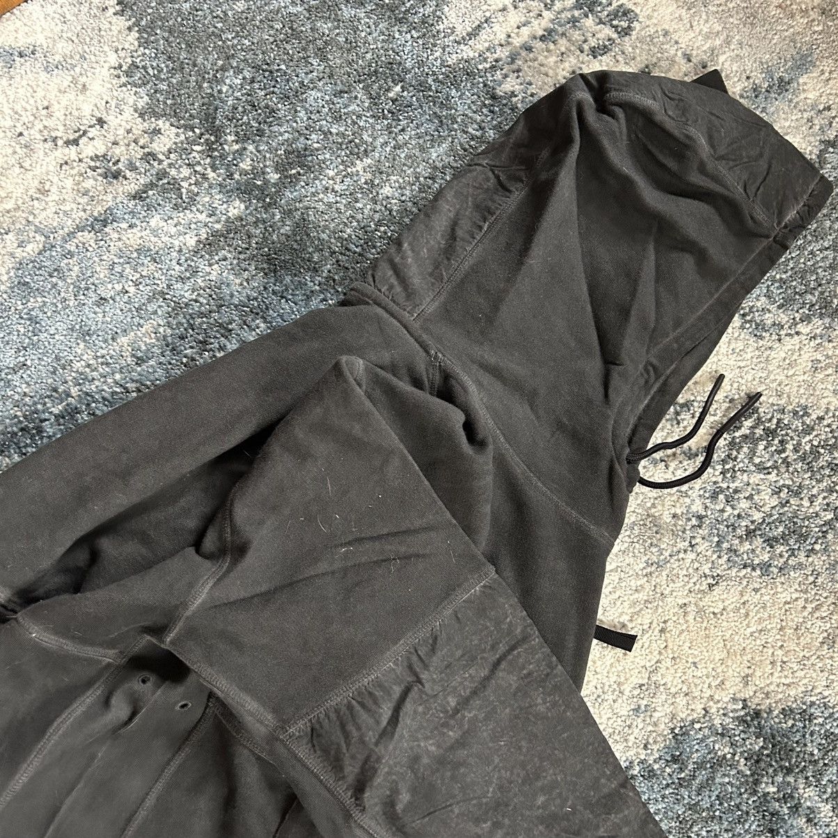 Christopher Raeburn GARMENT DYED ASYMMETRiC CHEST POCKET HOODiE SWEATSHiRT Size US L / EU 52-54 / 3 - 14 Thumbnail