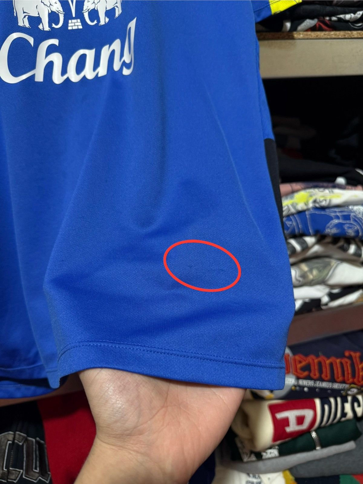 Umbro UMBRO EVERTON 2015 2016 TRAINING SOCCER FOOTBALL JERSEY Size US XL / EU 56 / 4 - 8 Thumbnail