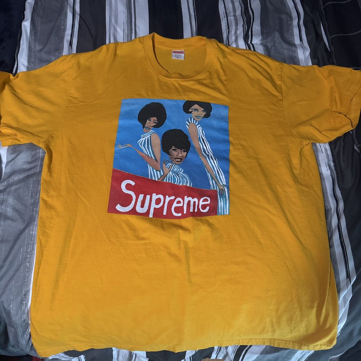 Supreme group tee bright orange