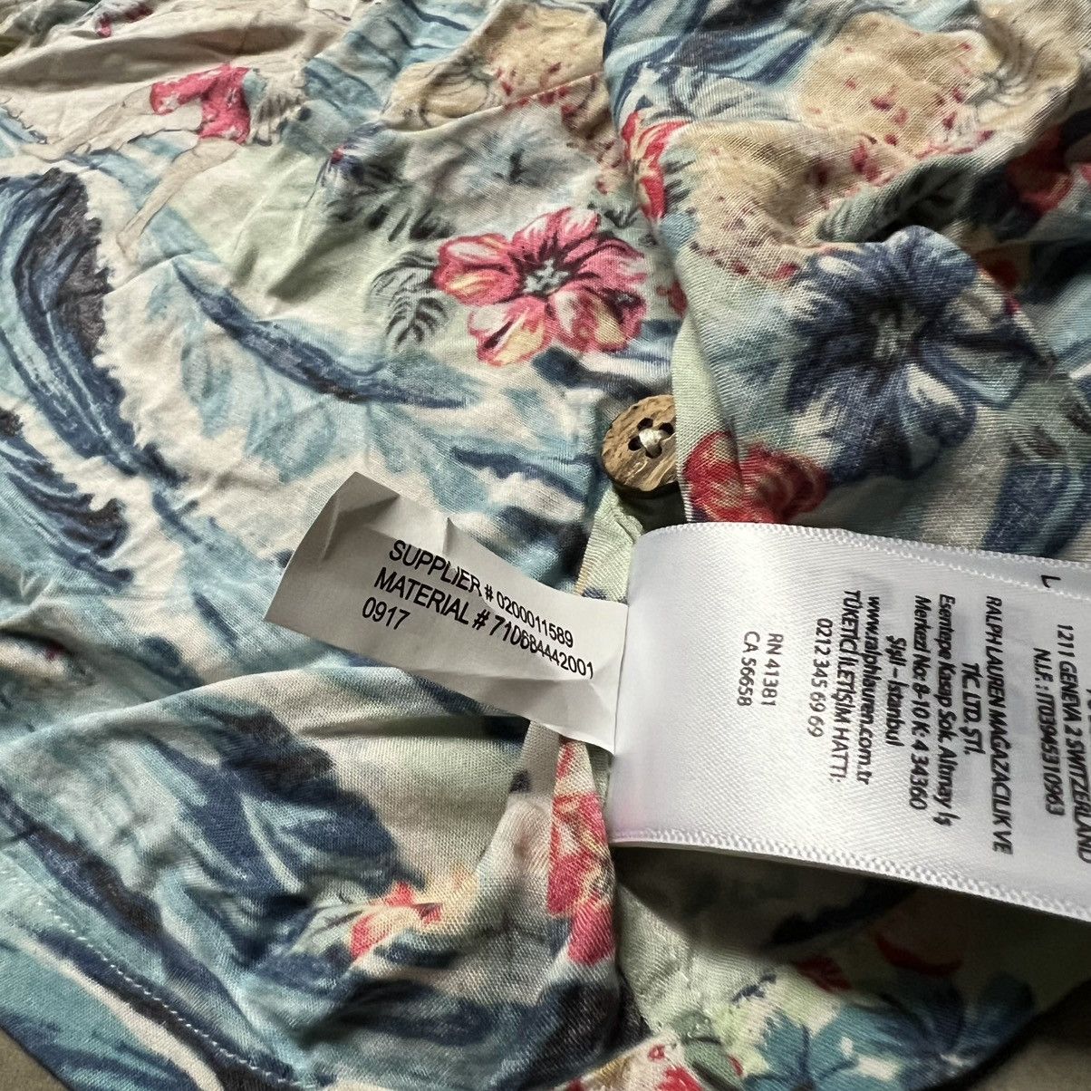 Polo Ralph Lauren × Ralph Lauren Polo Ralph Lauren Beach/Surfing Print Hawaiian Shirt Size US M / EU 48-50 / 2 - 11 Thumbnail