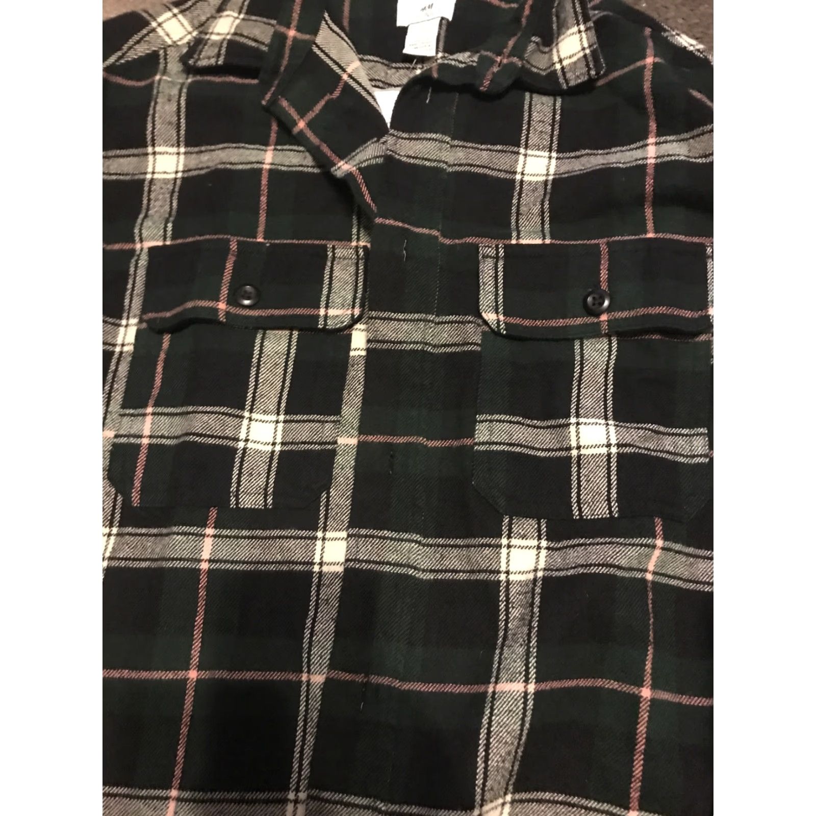 H&M H&M Plaid Button-Up Shirt Mens Small Relaxed Fit Long Sleeve Chest Pocket Multicolor Outdoor Lightweight Soft Button-Up Shirt Mens S Size US S / EU 44-46 / 1 - 2 Thumbnail