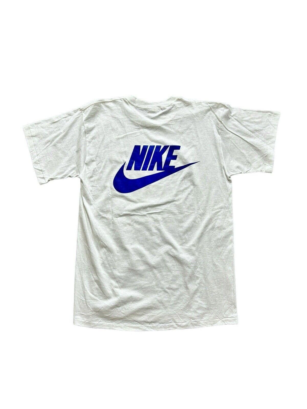 Nike Vintage Nike John Stockton Barcelona Autographed T-shirt XL Size US XL / EU 56 / 4 - 2 Thumbnail
