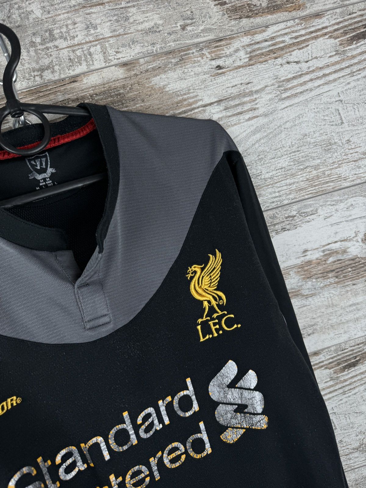 Vintage Mens Vintage Warrior Liverpool FC Long-sleeve T-shirt jersey Size US M / EU 48-50 / 2 - 6 Thumbnail