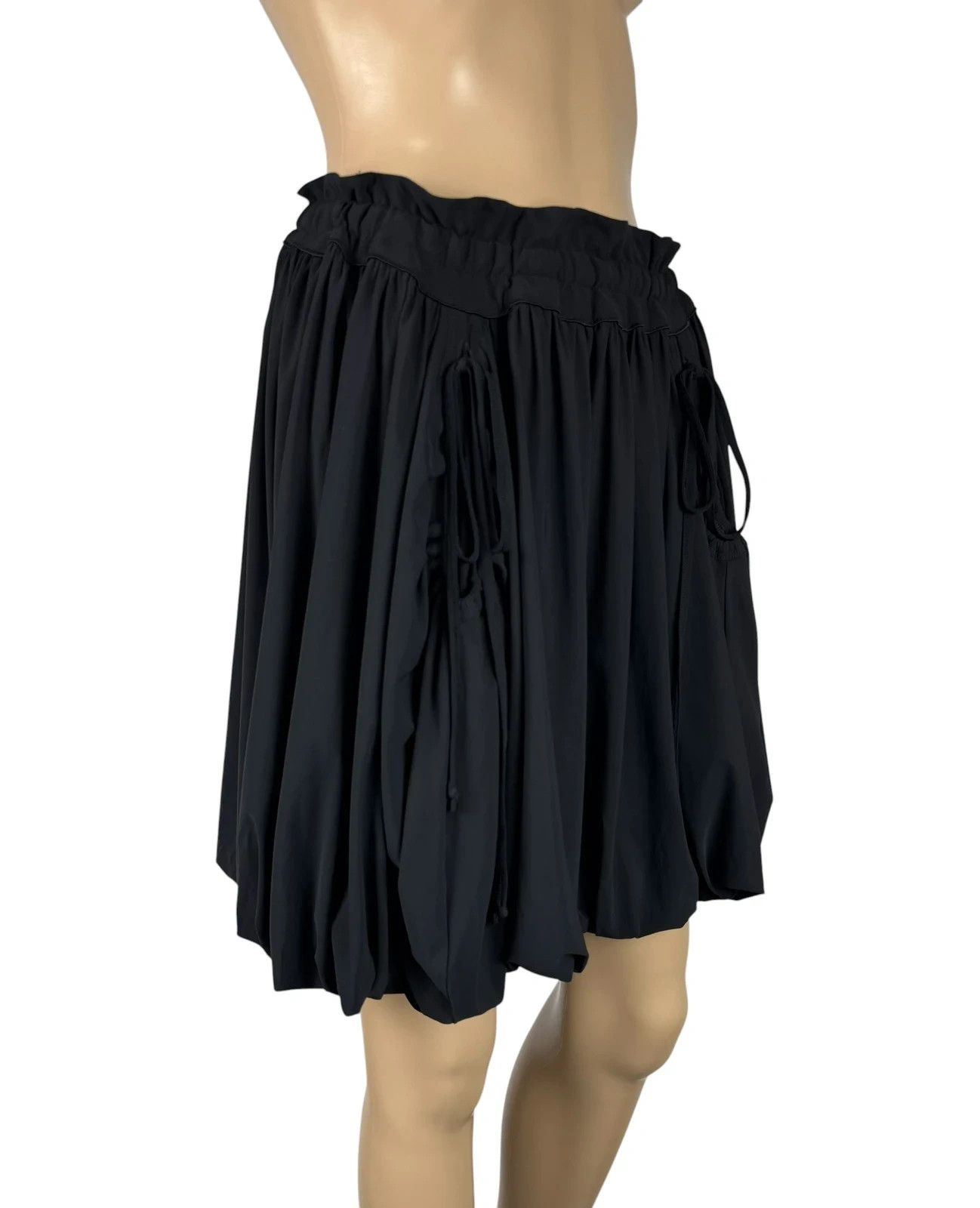 Marithe + Francois Girbaud Marithe Francois Girbaud Mini Skirt Pleated size F42 Size 30" / US 8 / IT 44 - 3 Thumbnail