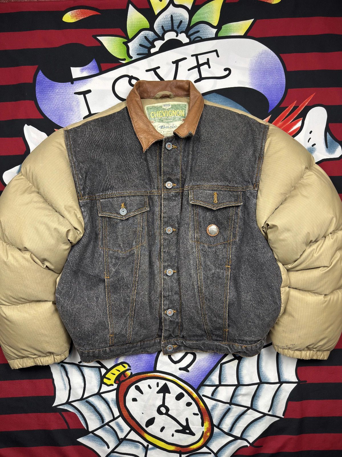 Chevignon Chevignon Vintage Outdoor Goose Down Jacket Rare jeans front Size US L / EU 52-54 / 3 - 1 Thumbnail