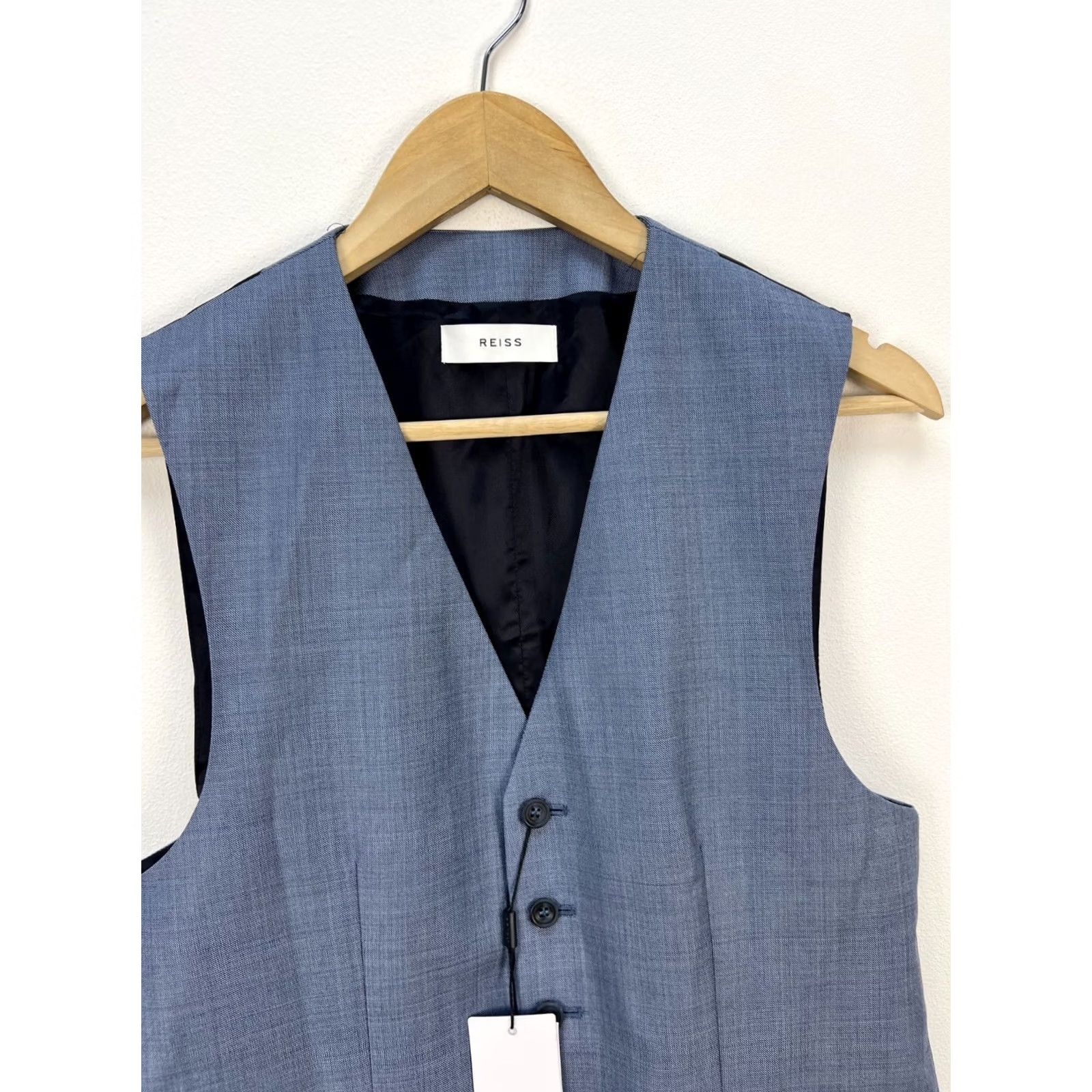 Reiss Reiss Wool Waistcoat Vest Men’s 36 Blue Smart Formal Classic Suit Vest Wool Denim Fabric Regular Fits Mens Size US XXS / EU 40 - 2 Thumbnail