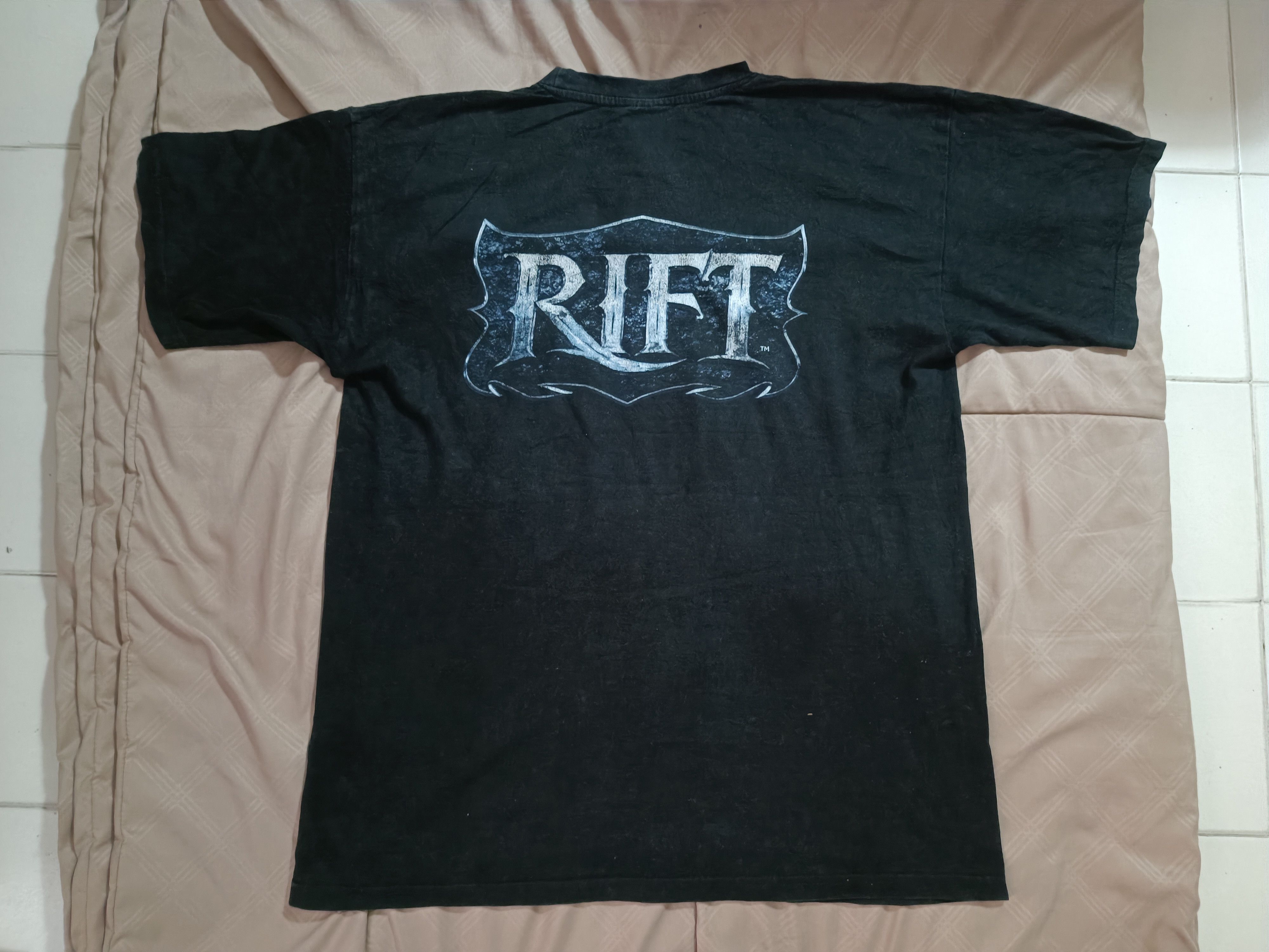 Anime ♦️Vintage Rift Pc Game T Shirt Size US XL / EU 56 / 4 - 4 Thumbnail