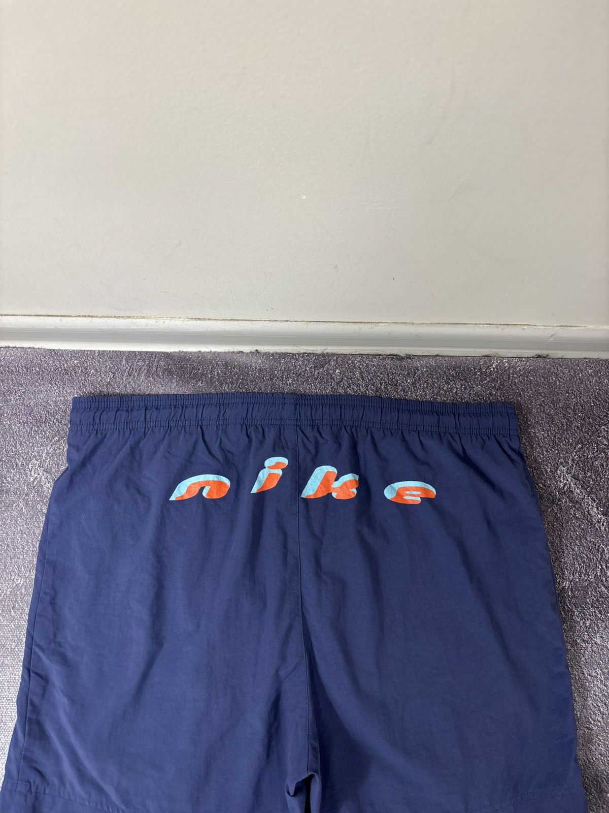 Nike Vintage 90s Nike Y2K Retro Hype Big Logo Swoosh Nylon Shorts Size US 34 / EU 50 - 13 Thumbnail