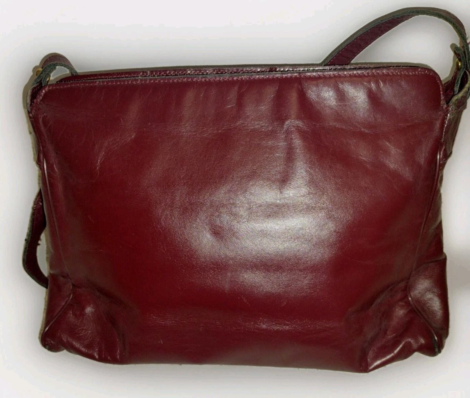 Etienne Aigner VTG 70s Aigner Burgundy Leather Shoulder Bag Chunky A Size ONE SIZE - 4 Thumbnail