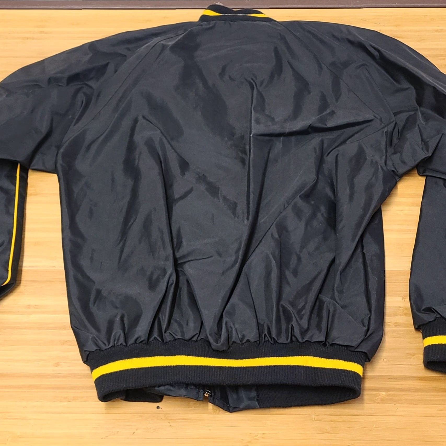 Caterpillar Caterpillar Jacket Bomber Black 2XL Mens Full Zip Long Sleeve Cap Collar Winter Casual Regular Short Length Logo Detachable? Size US XXL / EU 58 / 5 - 4 Thumbnail