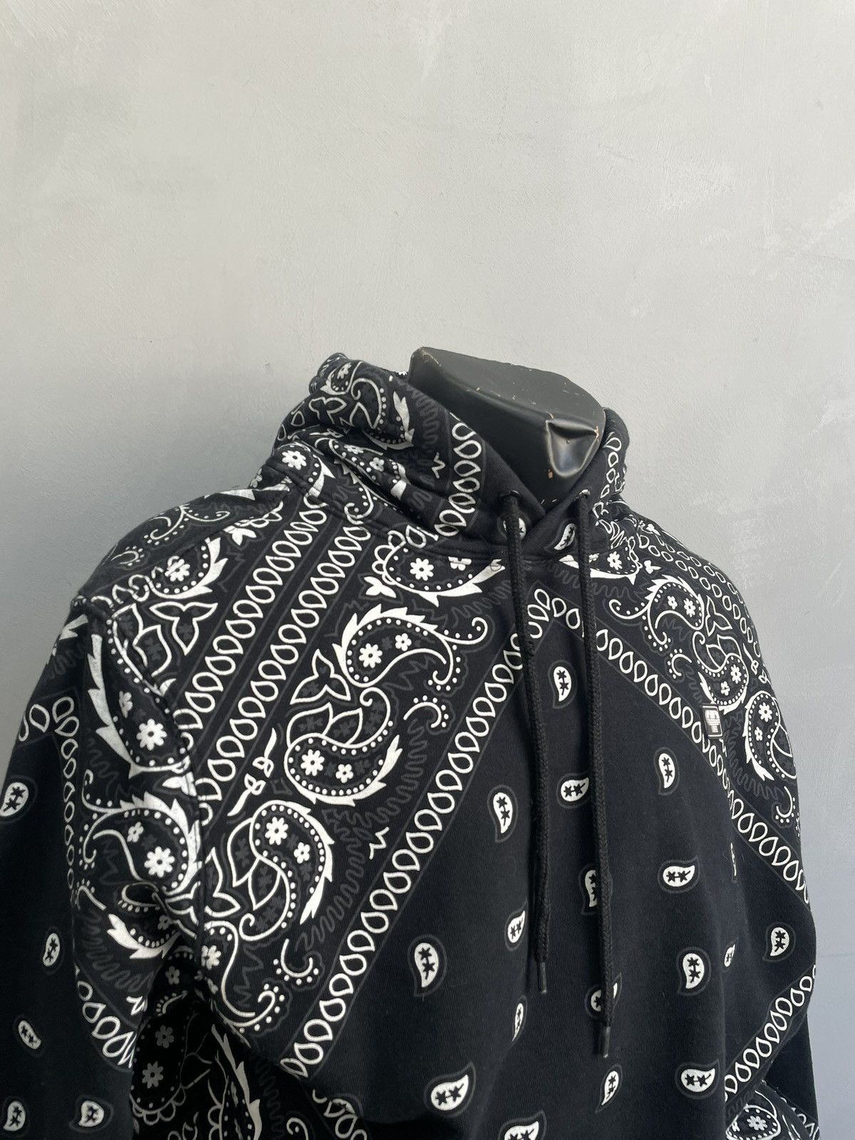 Pelle Pelle Rare Pelle Pelle rap hoodie sk8 hype southpole style Size US M / EU 48-50 / 2 - 2 Thumbnail