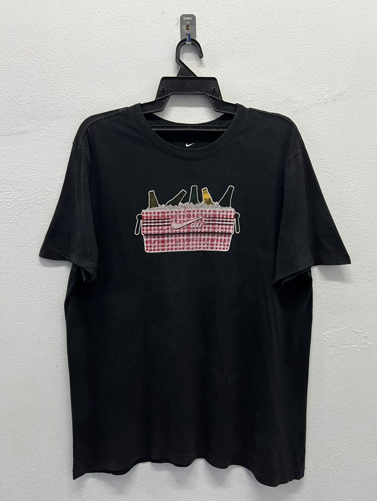 Nike × Vintage VINTAGE NIKE GOLF BEER COOLER GRAPHIC TEE SHIRT Size US L / EU 52-54 / 3 - 1 Thumbnail