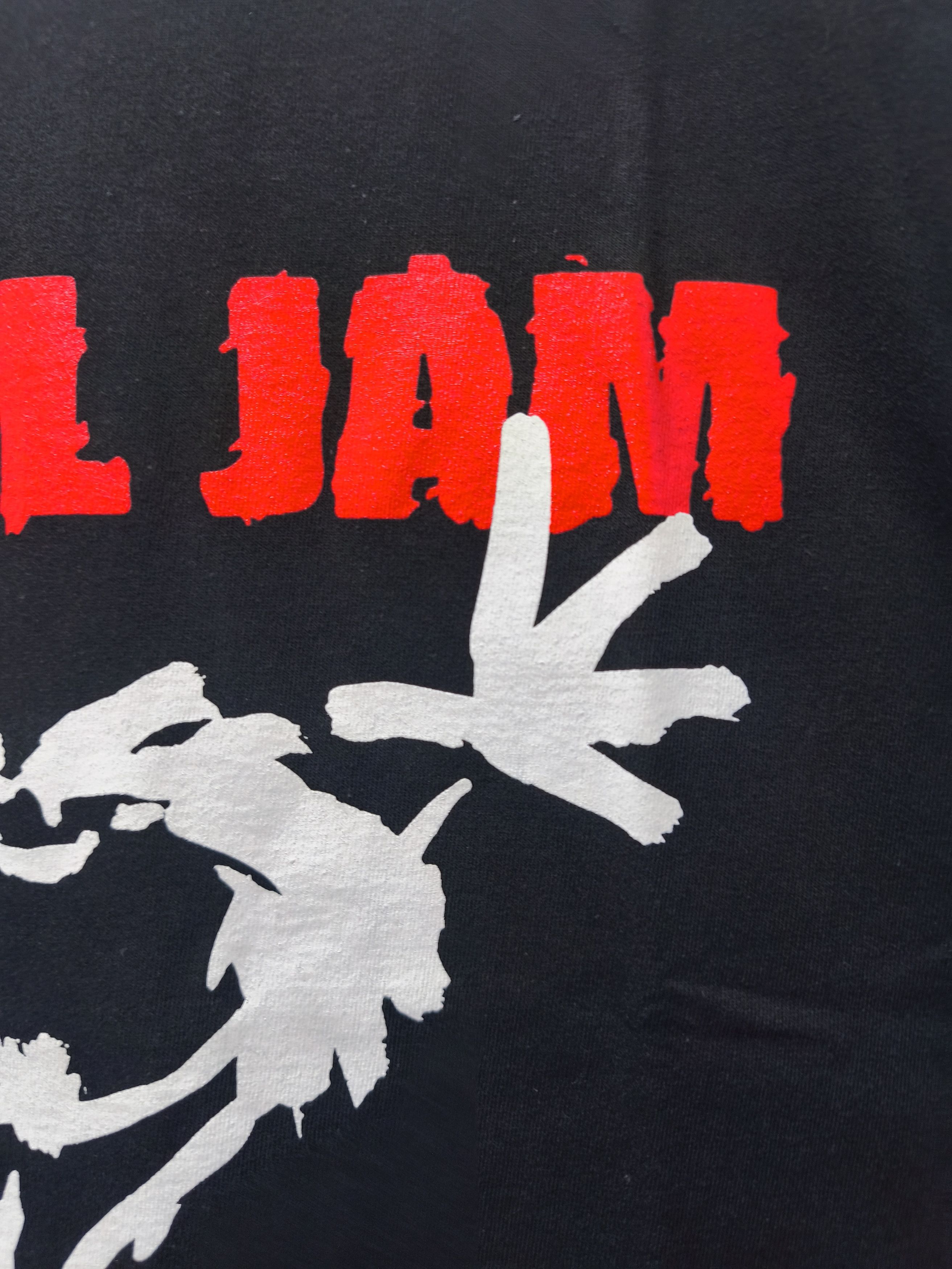 Band Tees Pearl Jam Alive & Cultivating The Pearl UK Tour T-shirt Size US XL / EU 56 / 4 - 4 Thumbnail