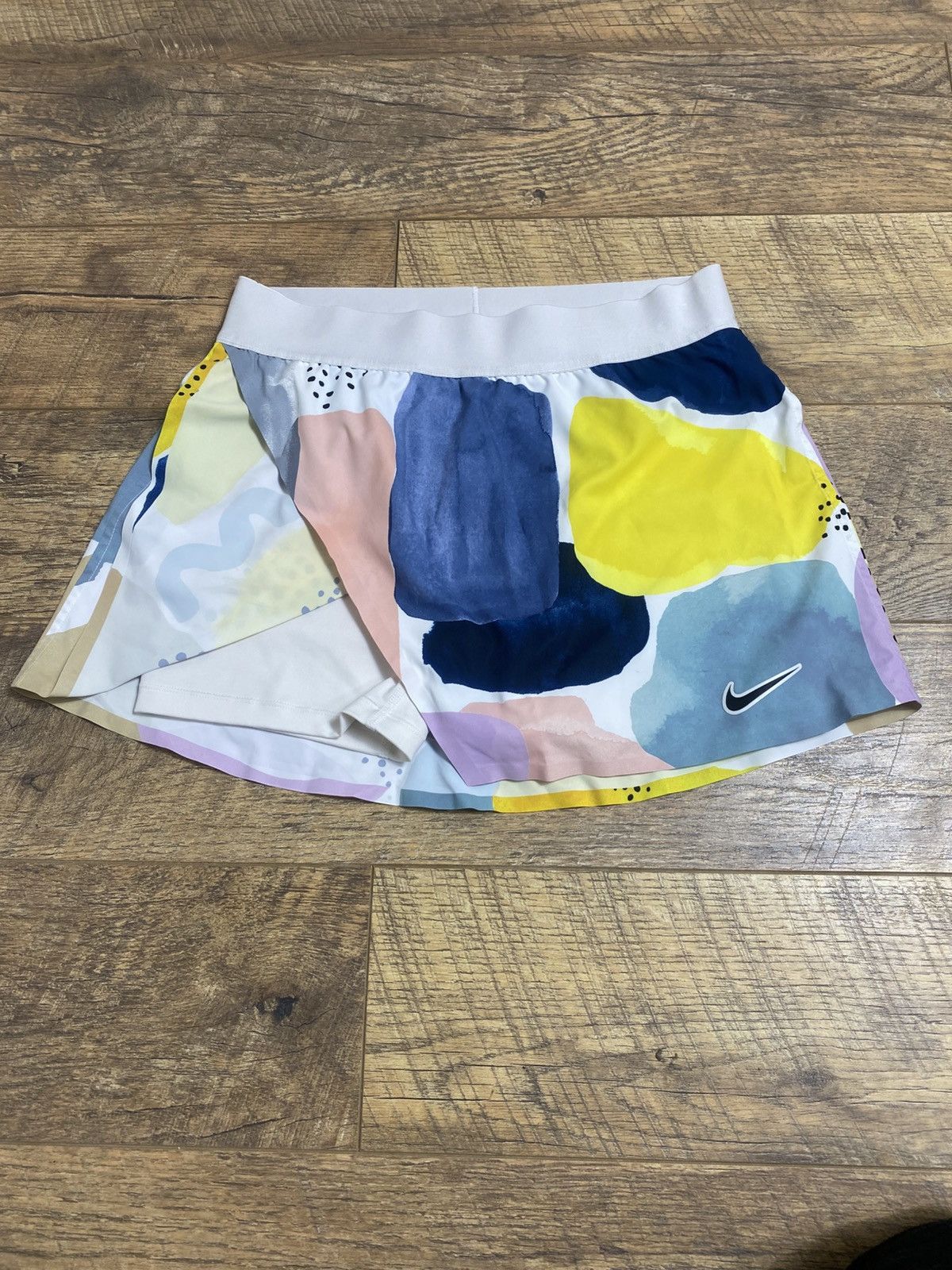 Nike Nike Court Dri-FIT Abstract Watercolor Tennis Skort Size M Size 28" / US 6 / IT 42 - 1 Thumbnail