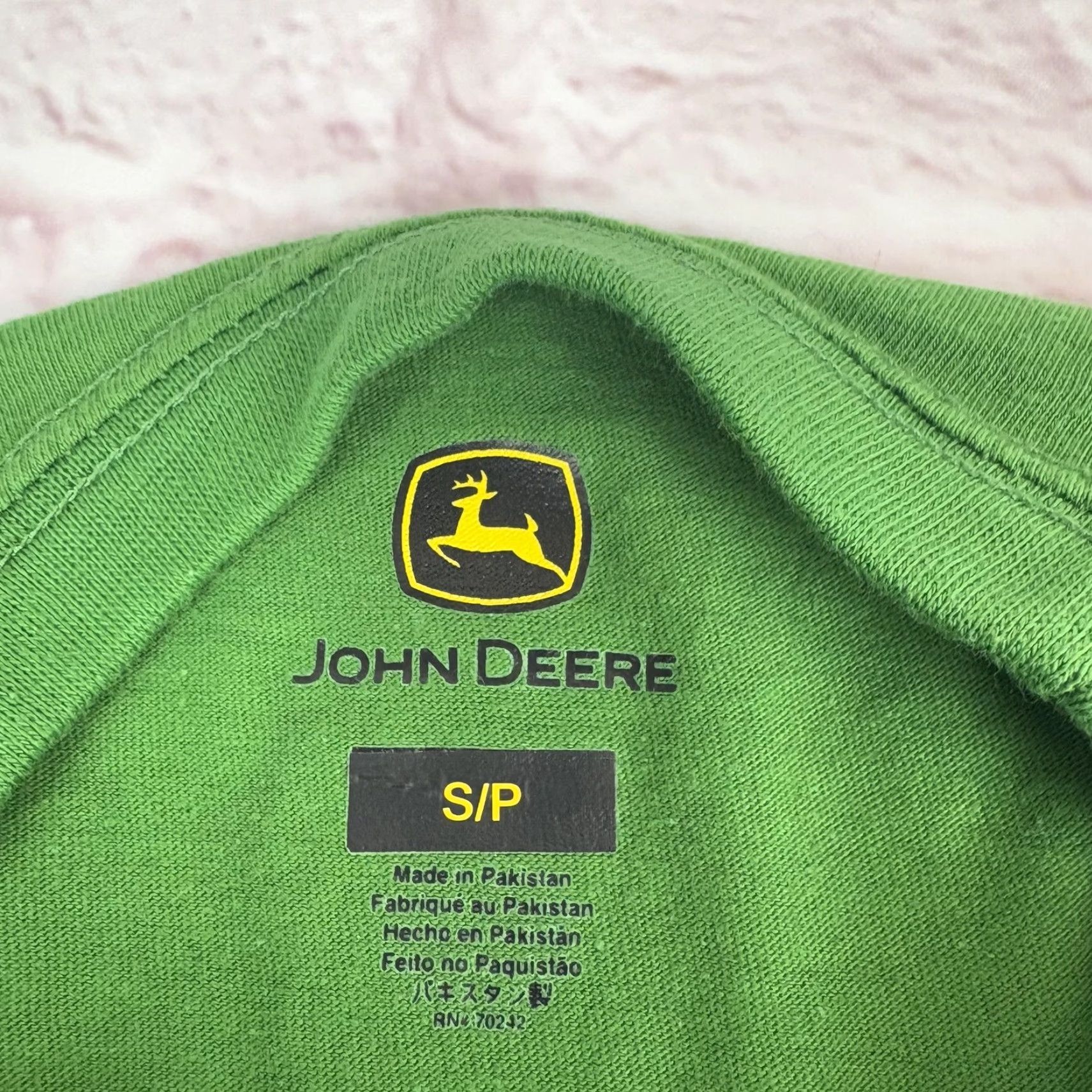 John Deere VINTAGE John Deere Shirt Mens Small Green Long Sleeve Nothing Runs Like A Deere Tee Size US S / EU 44-46 / 1 - 7 Thumbnail