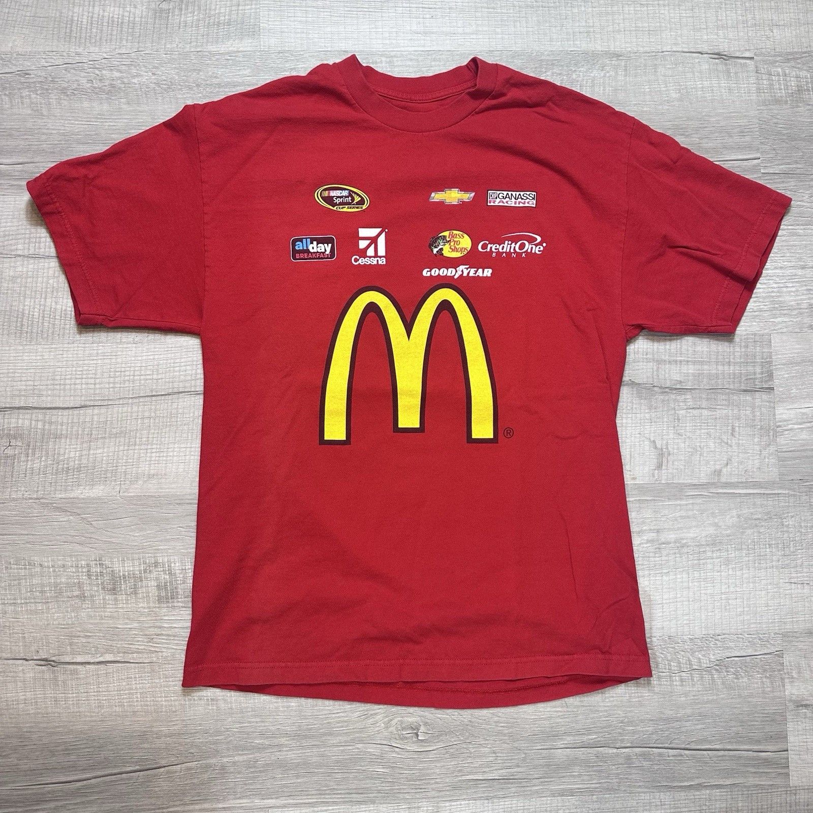 NASCAR Jamie McMurray #1 McDonalds Nascar Racing Graphic T-Shirt XL Size US XL / EU 56 / 4 - 1 Thumbnail