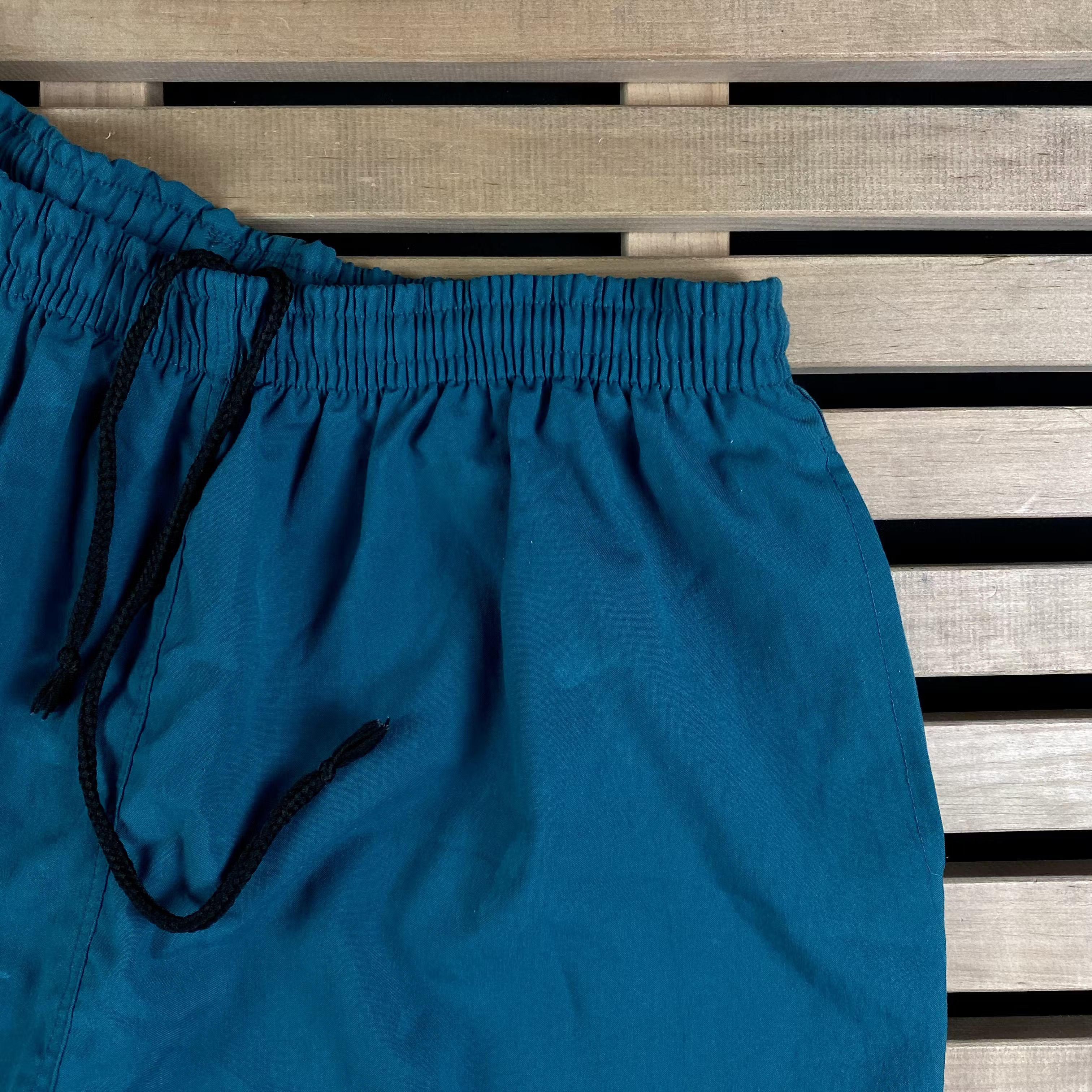 Nike × Vintage Men’s Shorts Nike Vintage Size L Size US 34 / EU 50 - 2 Thumbnail