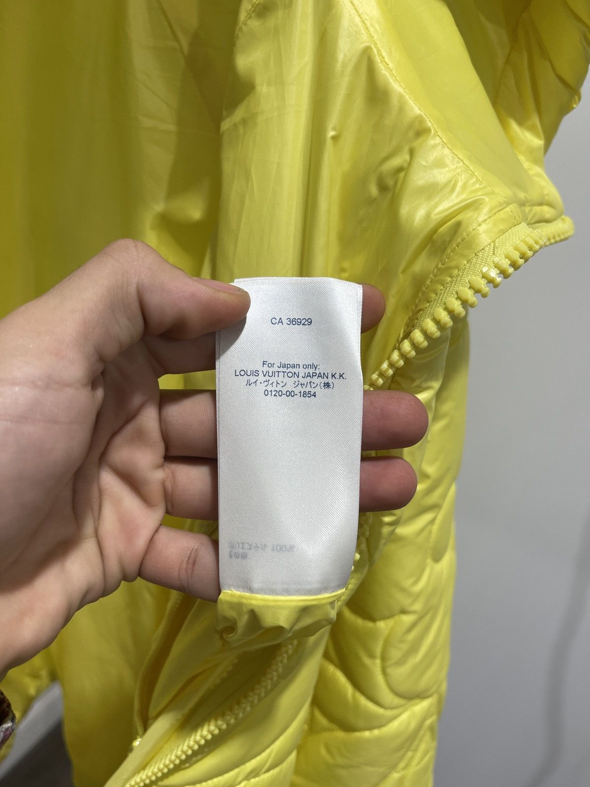 Louis Vuitton Louis Vuitton Yellow Floral Puffer Jacket sz.56 Size US XL / EU 56 / 4 - 9 Thumbnail