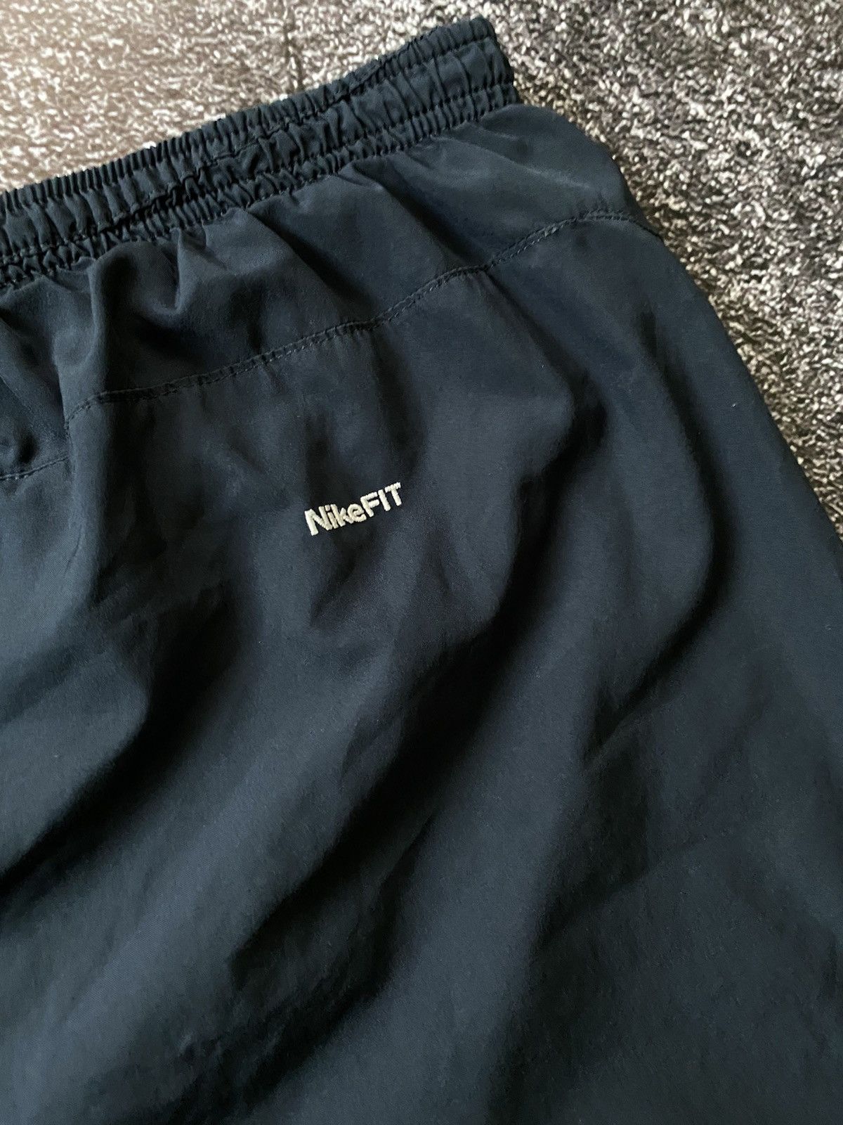 Nike Vintage Nike FitDry shorts nylon Y2K style Size US 36 / EU 52 - 8 Thumbnail