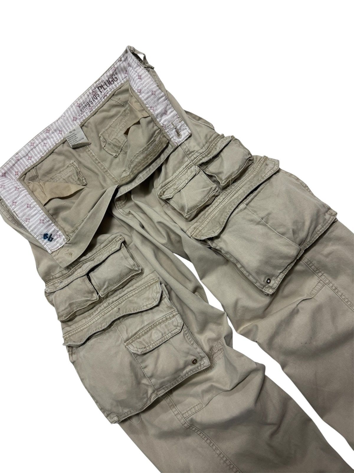 PPFM INSANE 3D POCKET VINTAGE USRN 95705 PLUGG CARGO DISTRESS Size US 34 / EU 50 - 1 Thumbnail