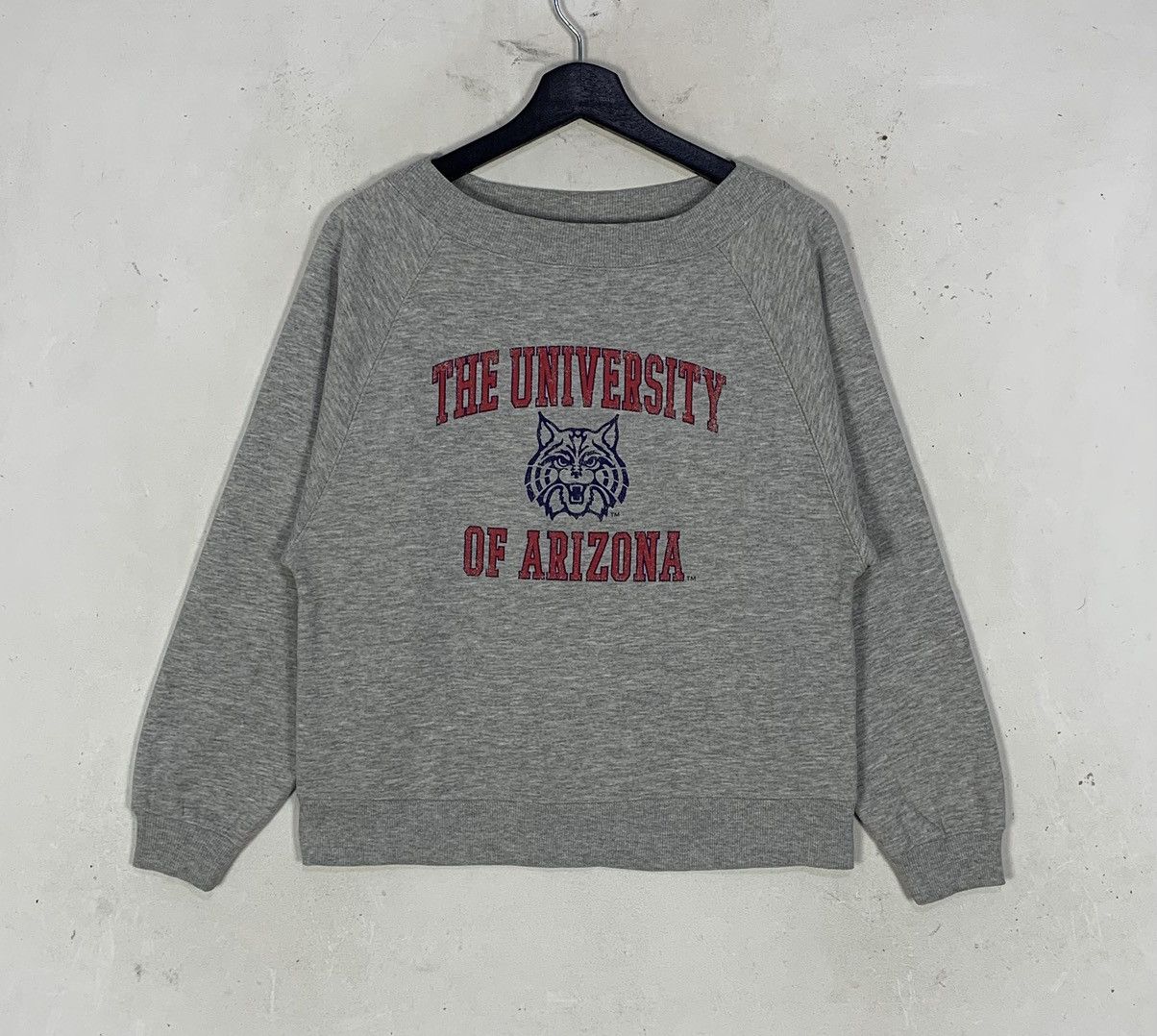 GU Gu Uniqlo The University of Arizona Streetwear Sweatshirt Size M / US 6-8 / IT 42-44 - 1 Thumbnail