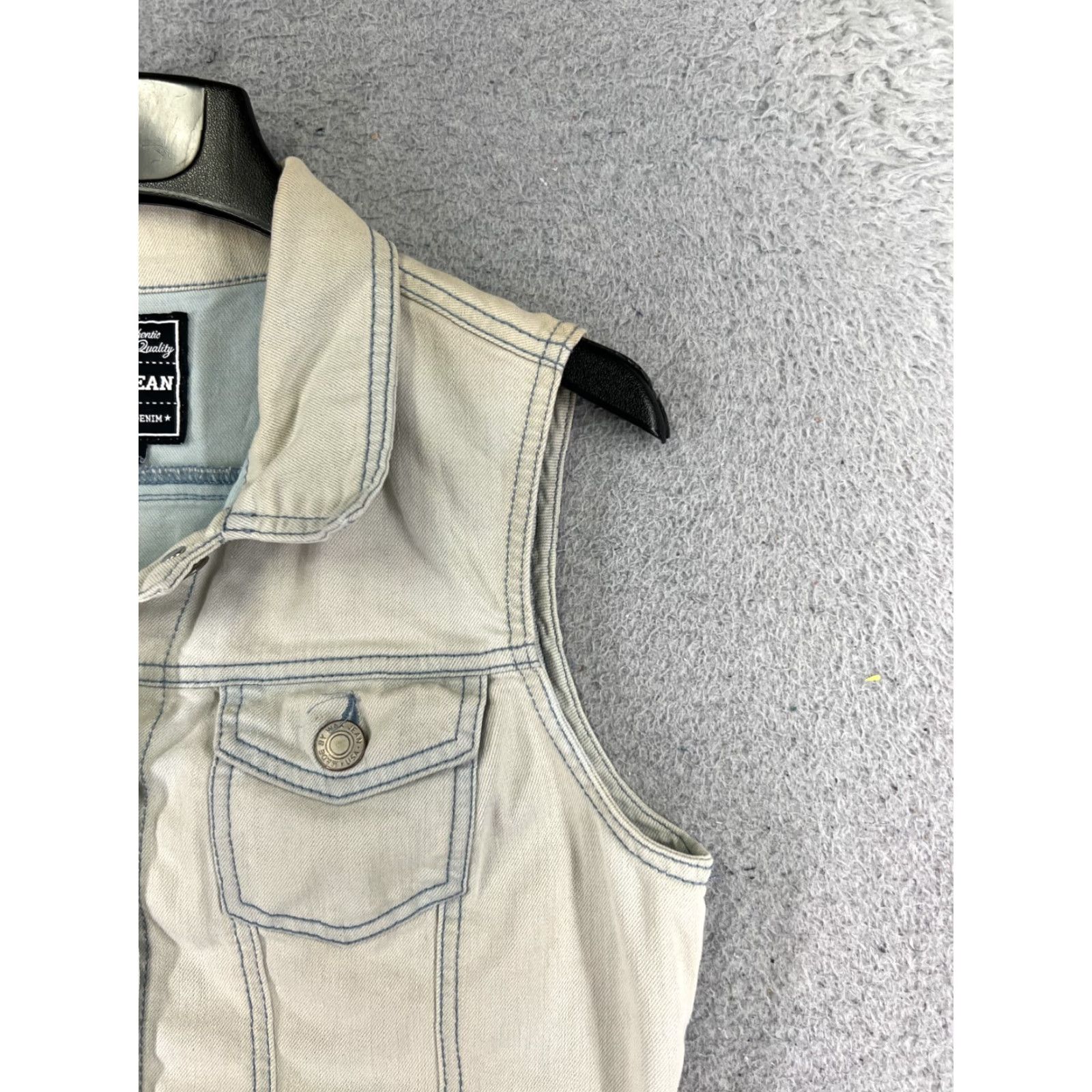 Vintage WAX JEAN Vest Womens Small White Denim Jean Cotton Blend Button Up Pockets Size 28" / US 6 / IT 42 - 2 Thumbnail