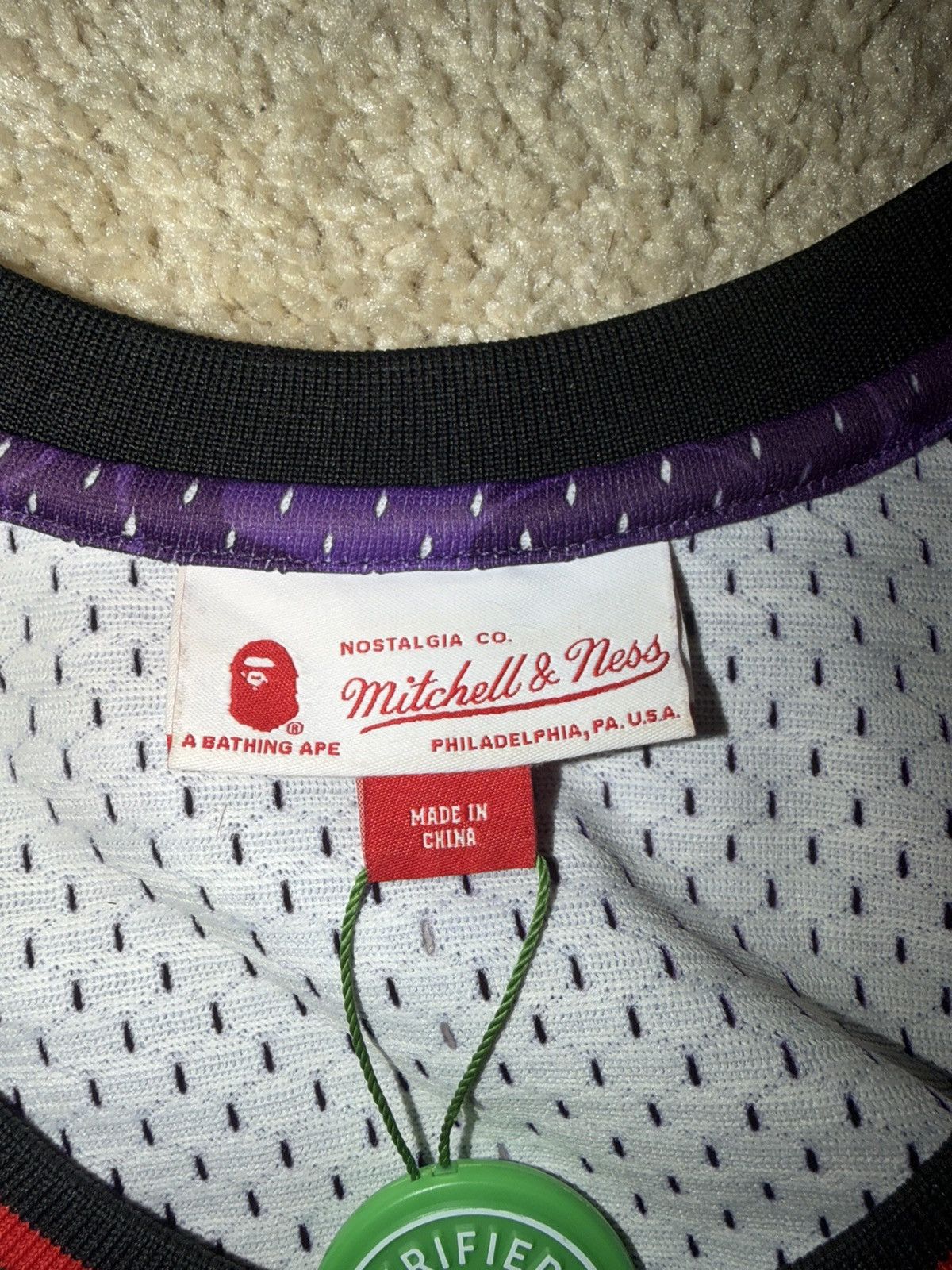 Bape × Mitchell & Ness Bape x Mitchell Ness Toronto Raptors Jersey Size US M / EU 48-50 / 2 - 4 Thumbnail