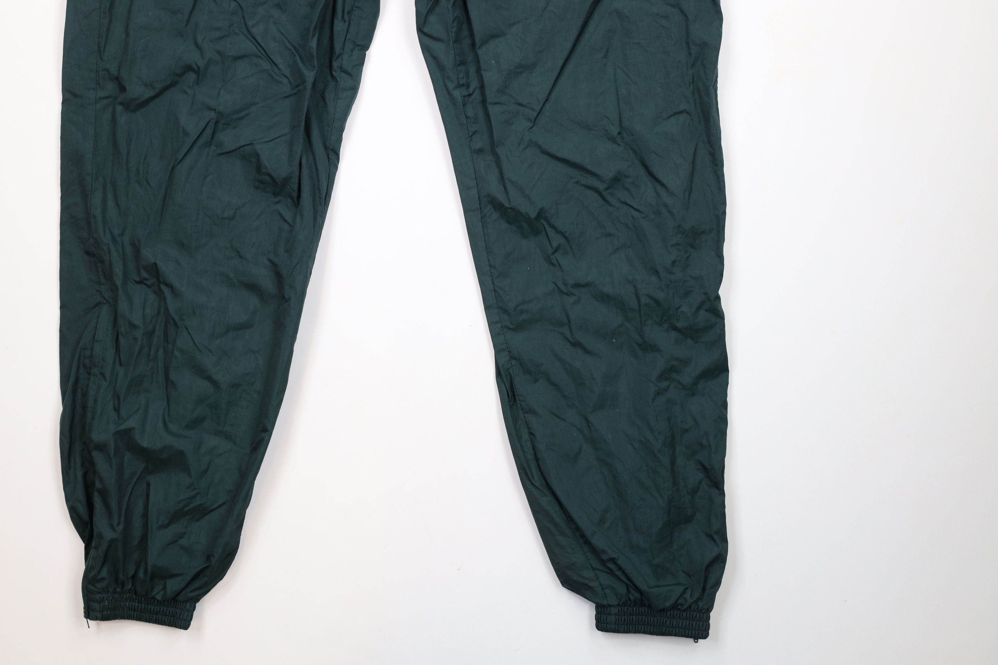 Vintage Vintage 90s Streetwear Blank Lined Nylon Joggers Pants Green Size US 38 / EU 54 - 4 Thumbnail
