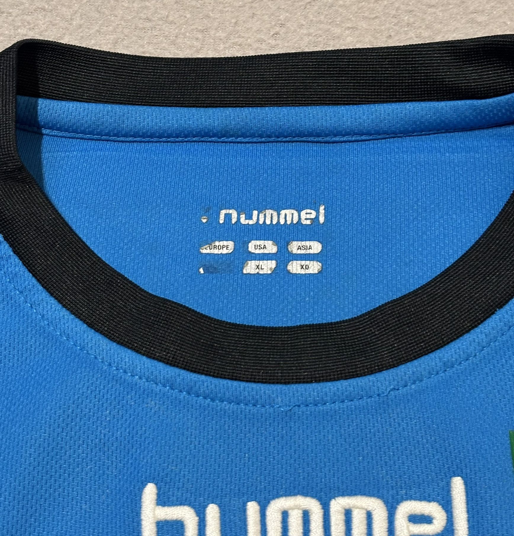 Hummel Sonderjyske #16 Hummel Handball Goalkeeper Shirt Size XL Size US XL / EU 56 / 4 - 21 Thumbnail