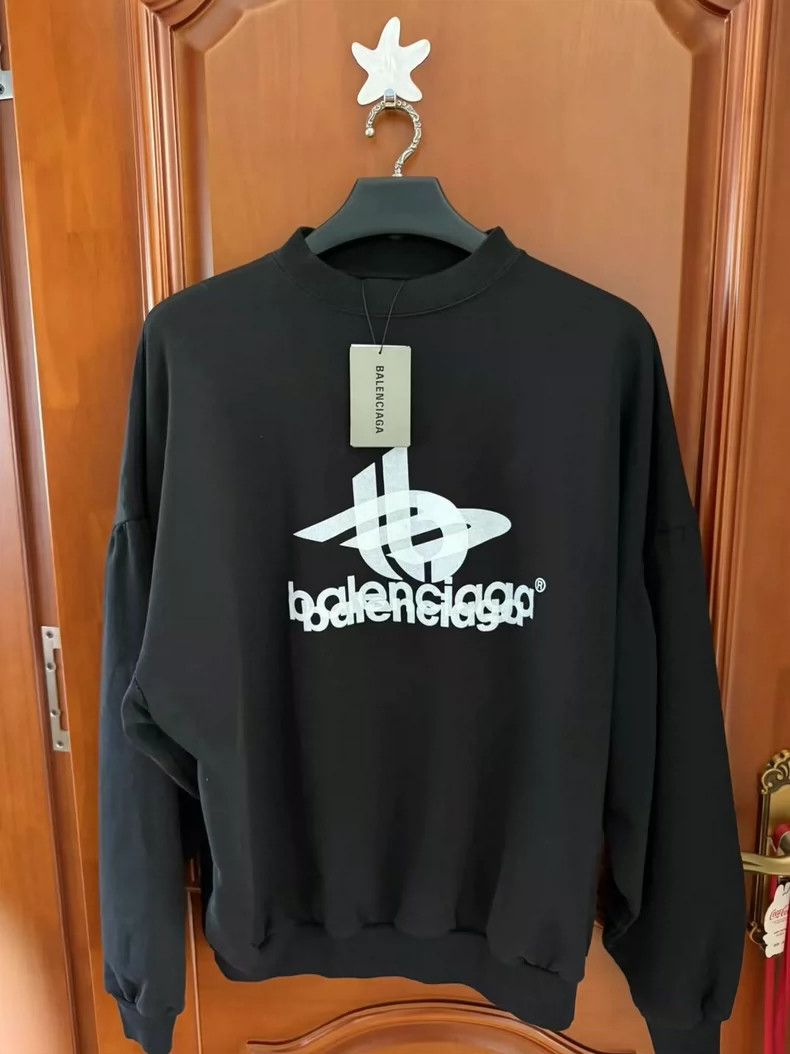 Balenciaga Balenciaga Phantom Logo Long Sleeve Size US S / EU 44-46 / 1 - 1 Thumbnail