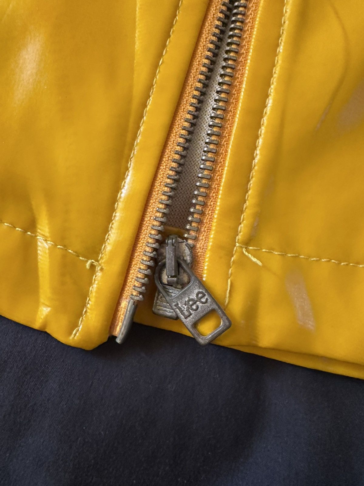 Lee Yellow Vinyl Lee Sanforized Union Made jacket Size US XS / EU 42 / 0 - 4 Thumbnail