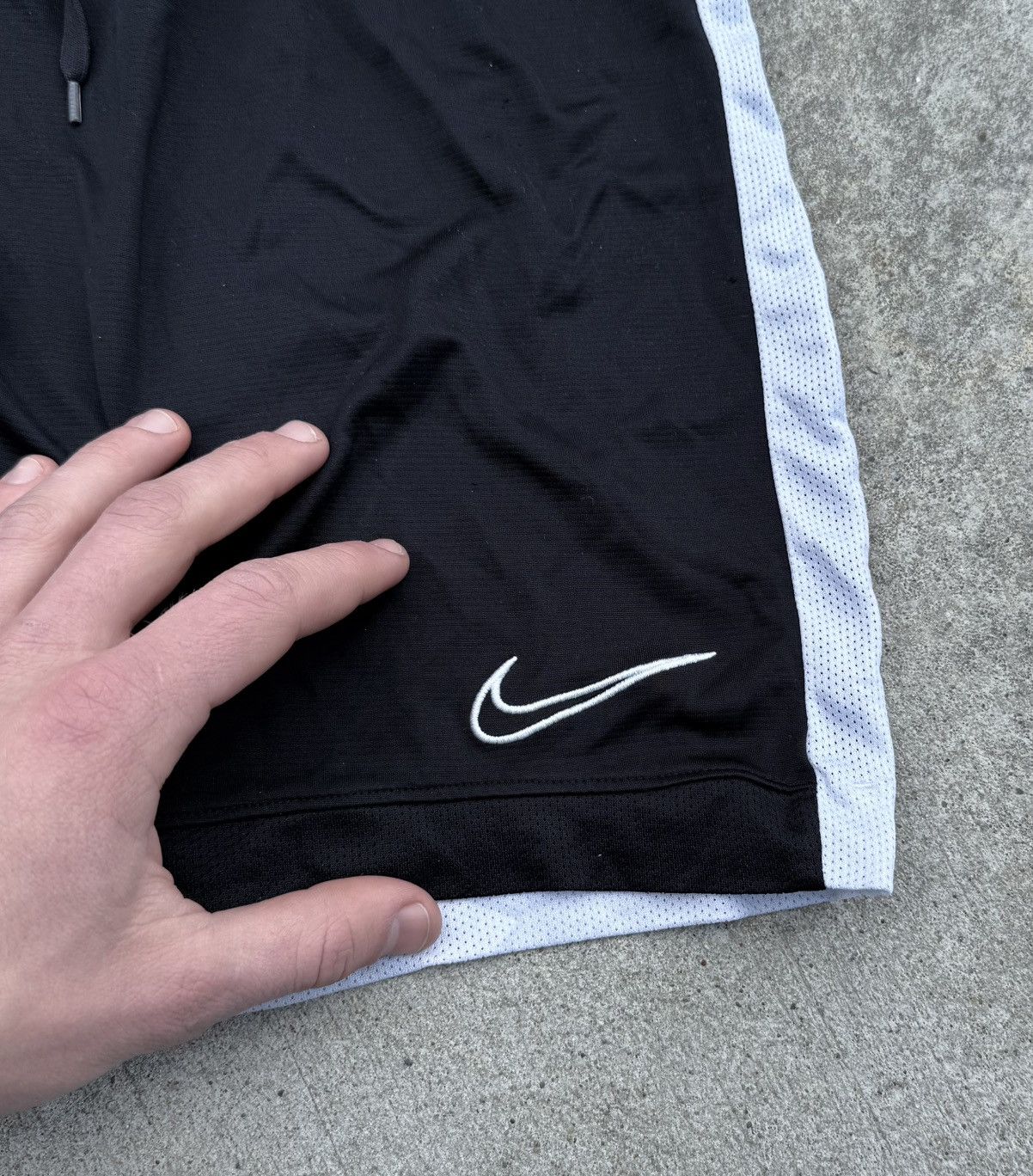 Other Vintage Nike y2k streetwear track shorts Size US 32 / EU 48 - 5 Thumbnail